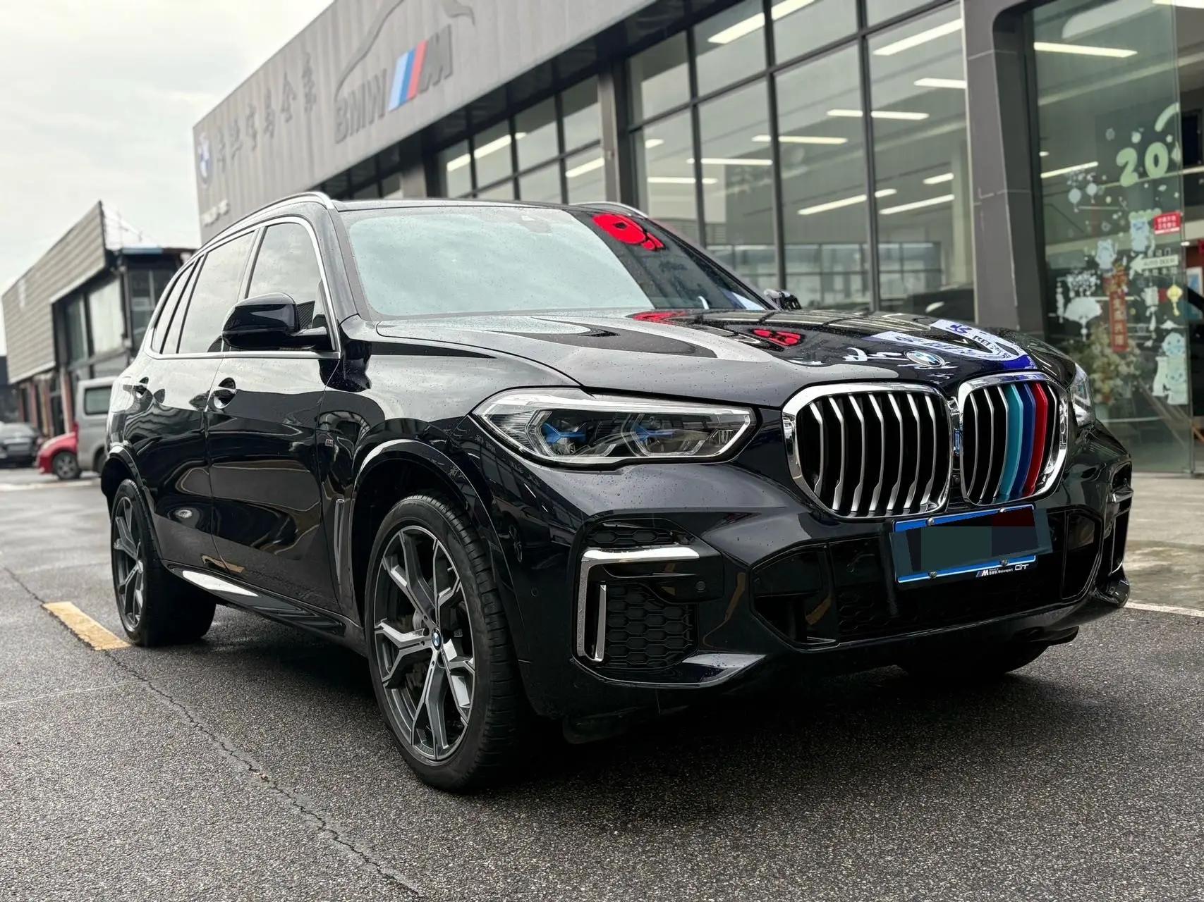 BMW X5 2022 xDrive 40Li M sports set 3