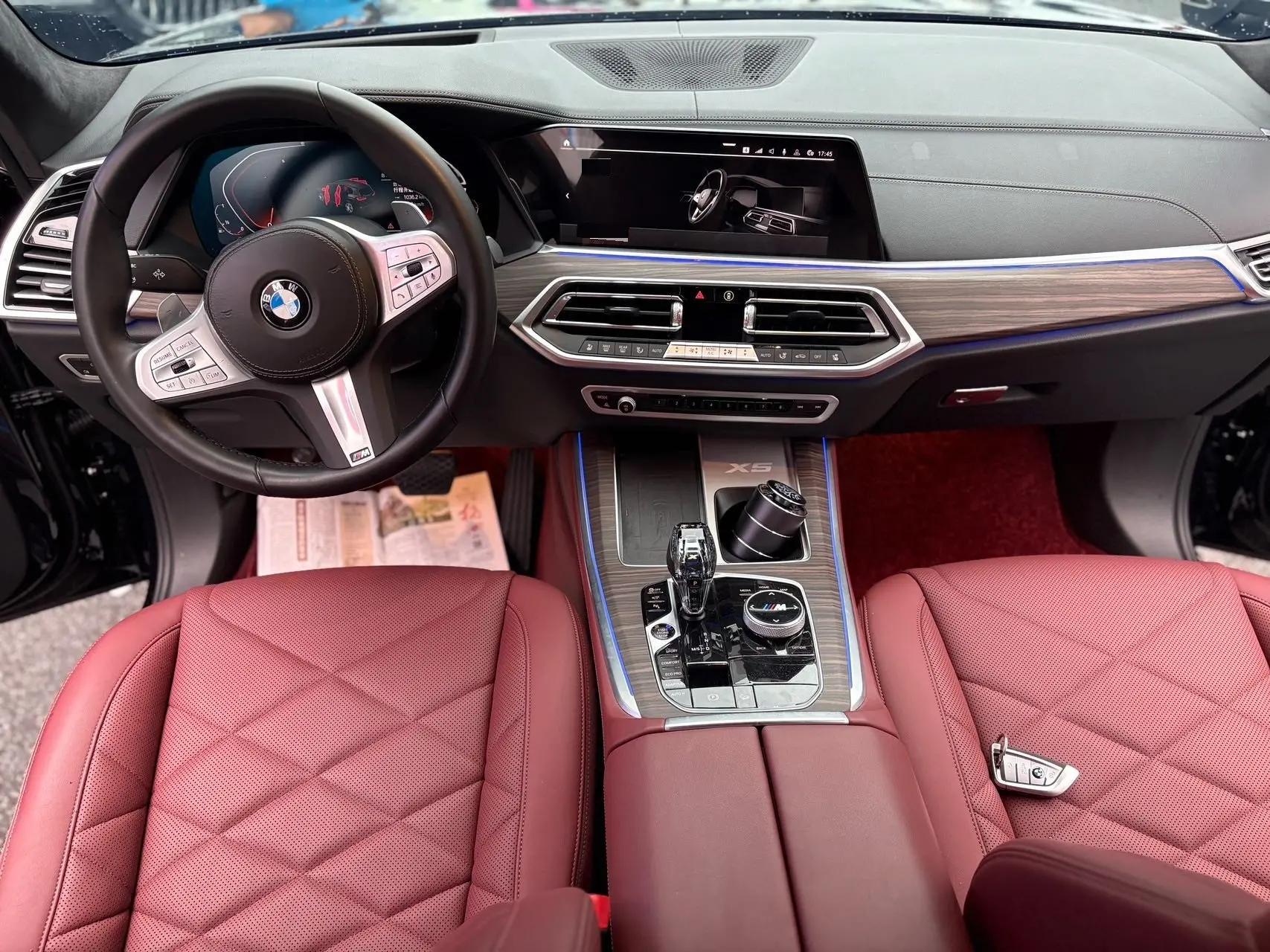 BMW X5 2022 xDrive 40Li M sports set 8