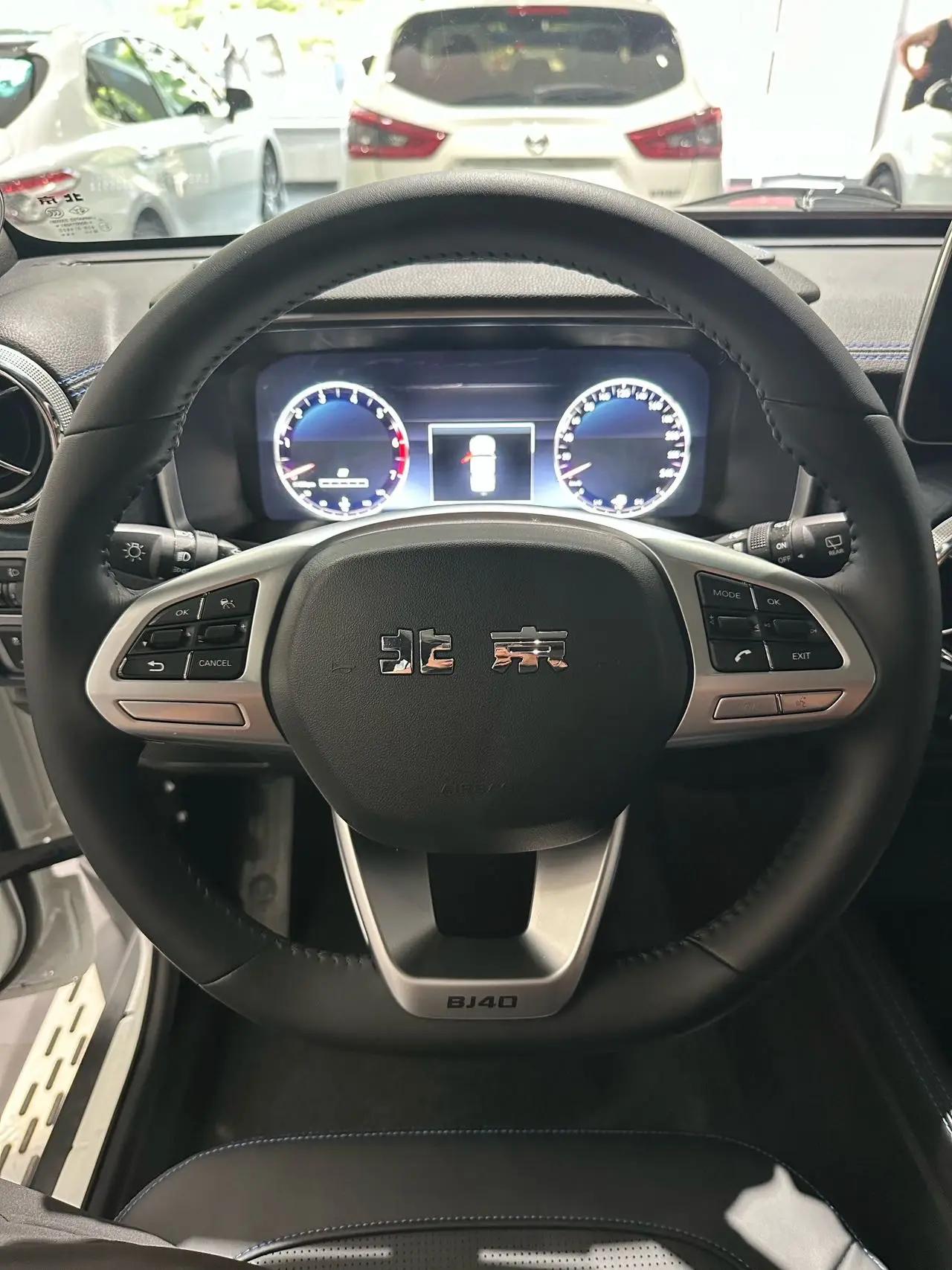Beijing BJ40 2020 2.0T Automatic Four-wheel Drive City Hunter Edition Chivalrous Type 7
