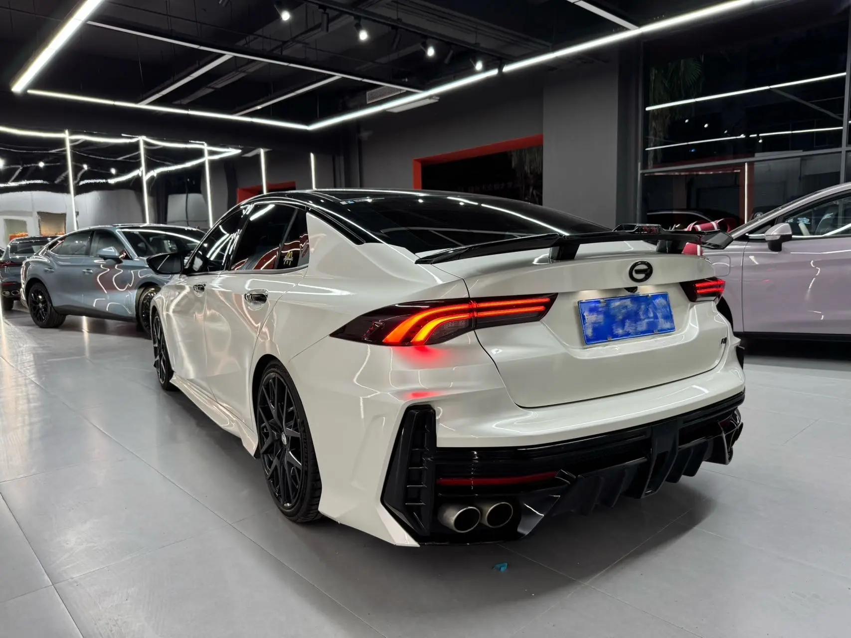 GAC Trumpchi 2023 Shadow Leopard R 2.0T 400T MAX Automatic 5