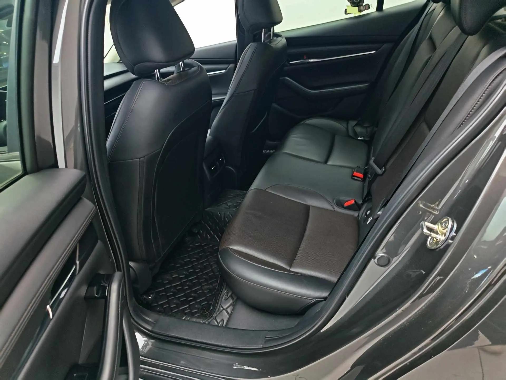Mazda 3 Onksera 2020 2.0L Automatic Quality Elegant Edition 3