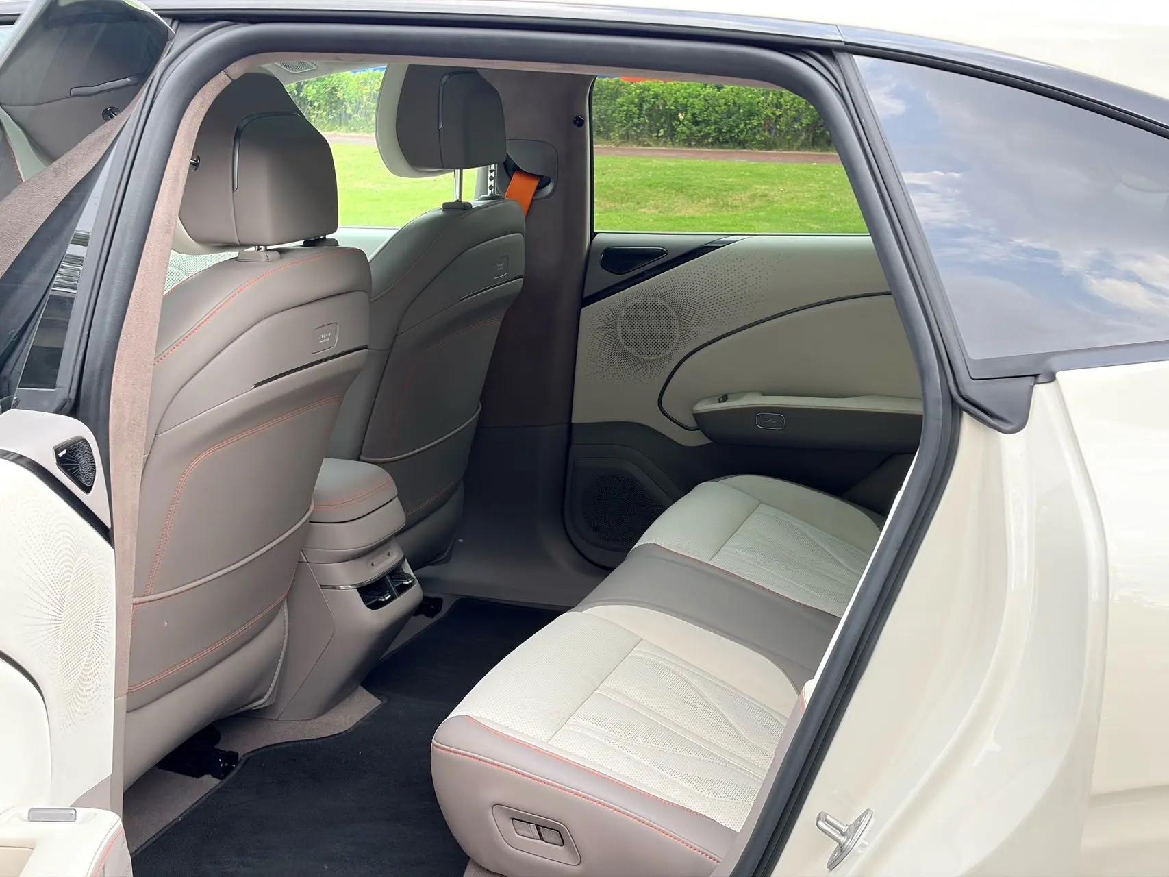 Zeekr 2025 Zeekr 007GT Long Endurance Rear Drive Smart Driving Edition 100kWh Automatic Transmission 5