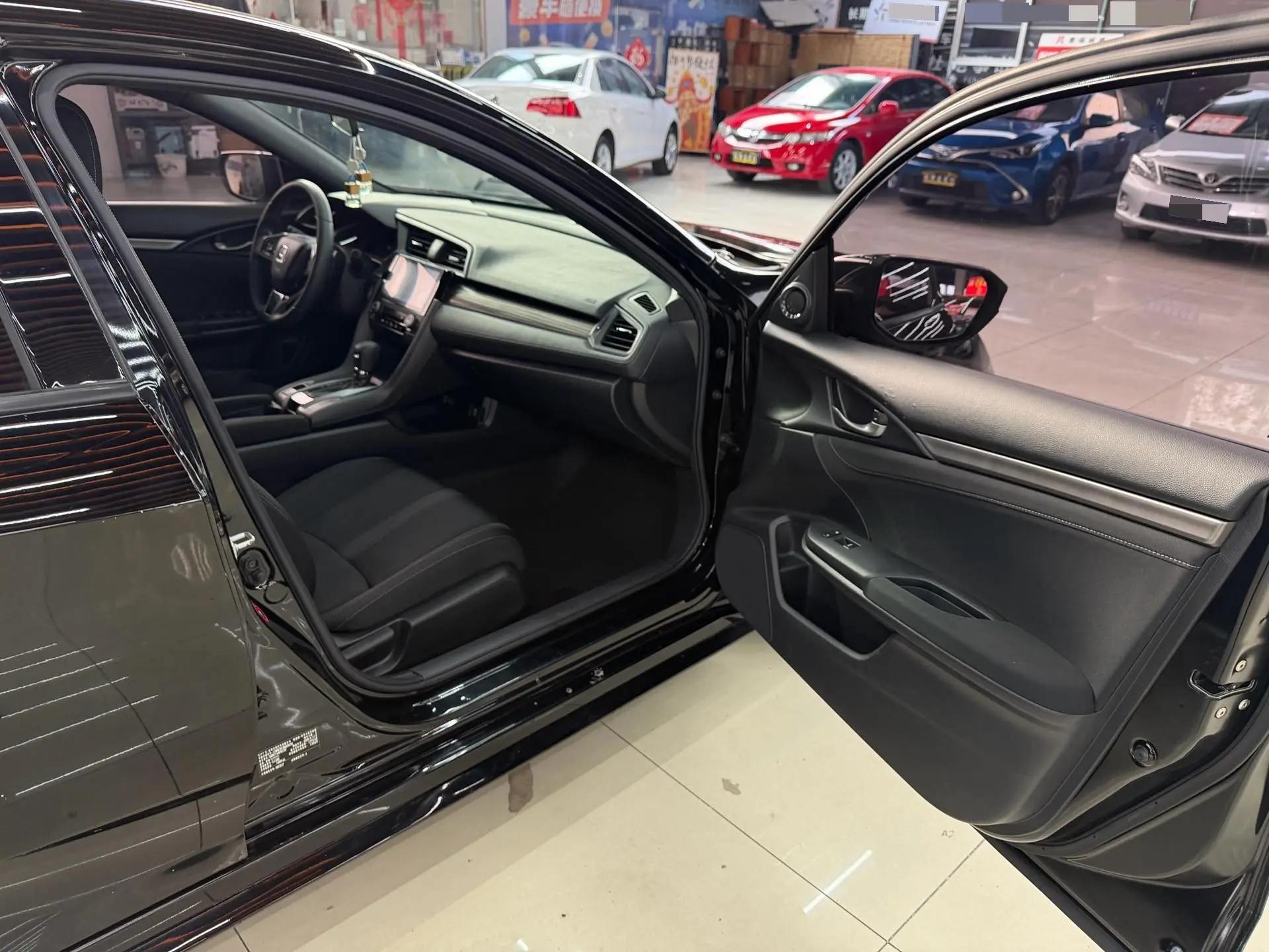 Civic 2021 HATCHBACK 220TURBO CVT Tide Cool Control 20