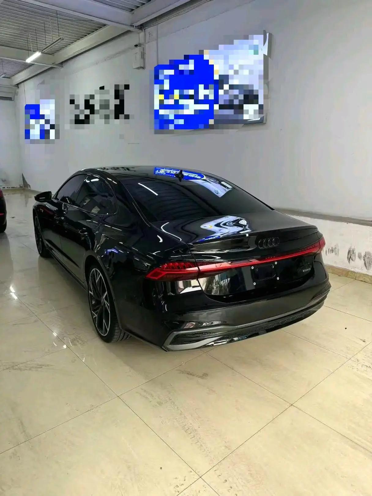 Audi 2024 A7L 2.0TFSI 45TFSI Quattro Black Warrior Edition Automatic 3