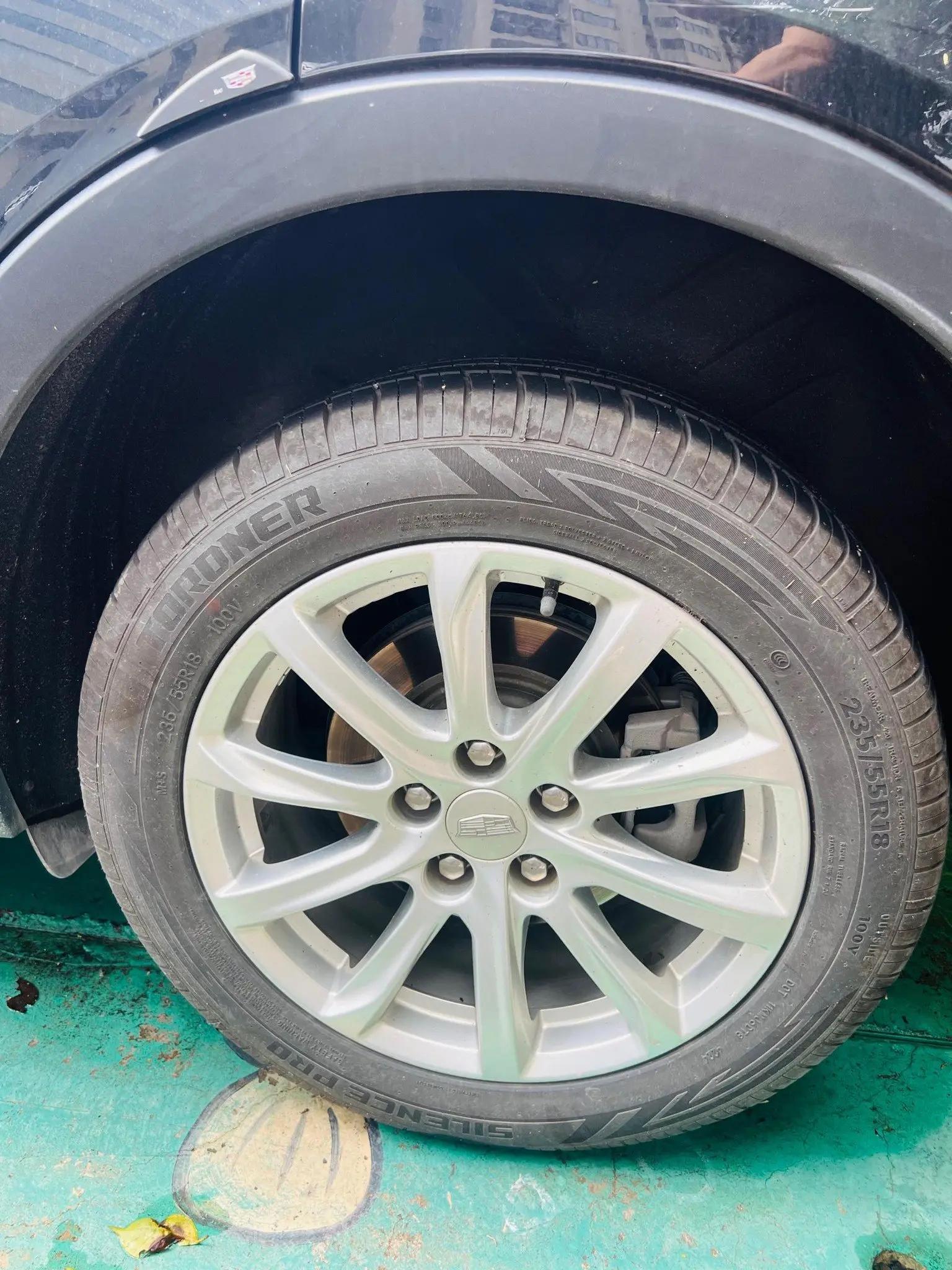 Cadillac XT4 2021 28T Two-Drive Leading Model 7