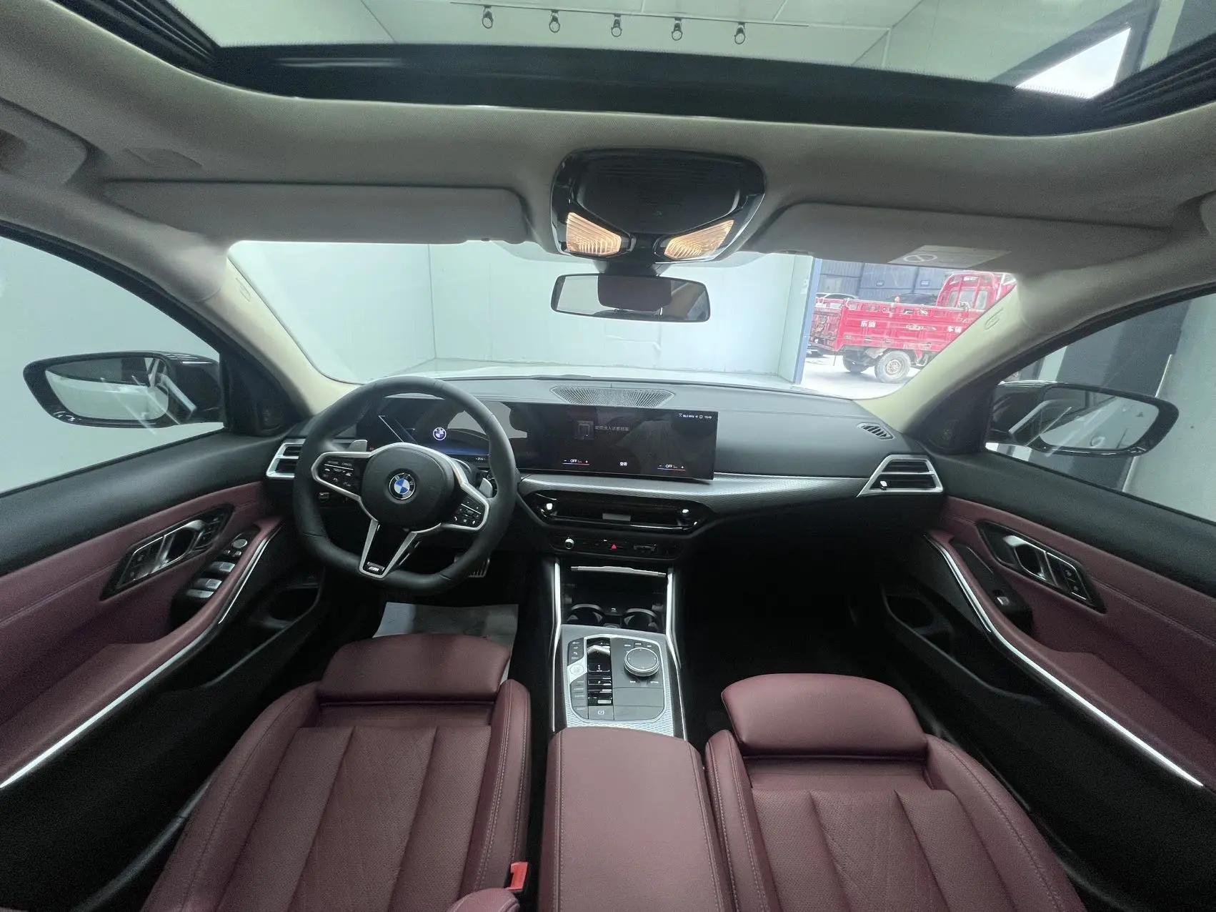 BMW 3 Series 2025 Model 330Li 2.0T M Sport Night Edition Automatic 6