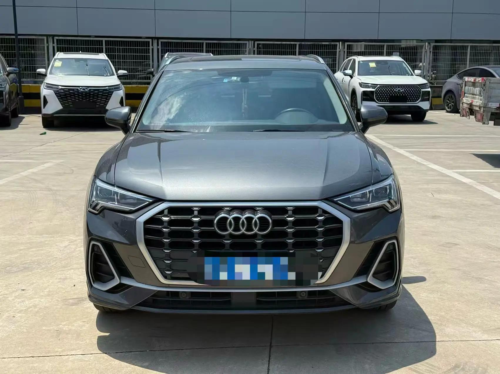 Audi Q3 2022 35 TFSI Fashion Dynamic 2