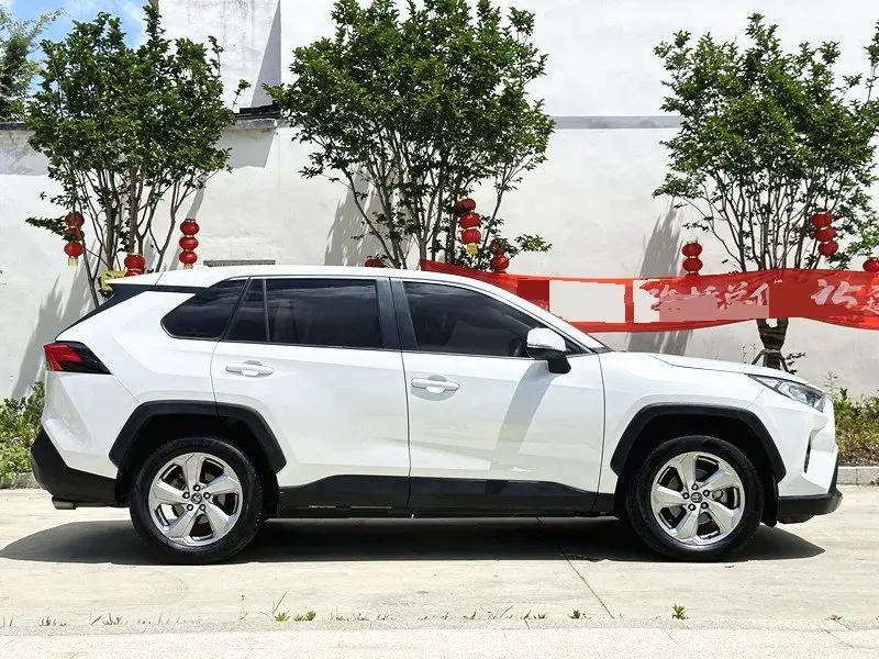 RAV4 Rongfeng 2021 2.0L CVT Two-Drive Fashion Edition 6