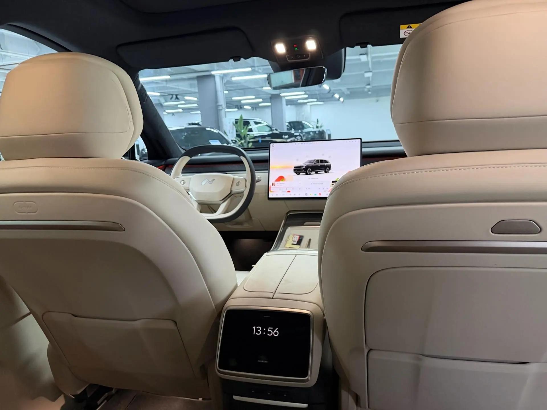ONVO 2025 L90 Ultra six-seat automatic gear 8