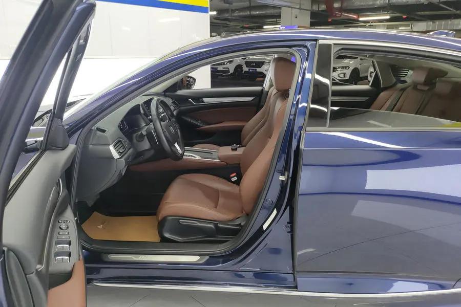Yingshi Pai 2019 Sharp Hybrid 2.0L Net Elegant Edition National V 4