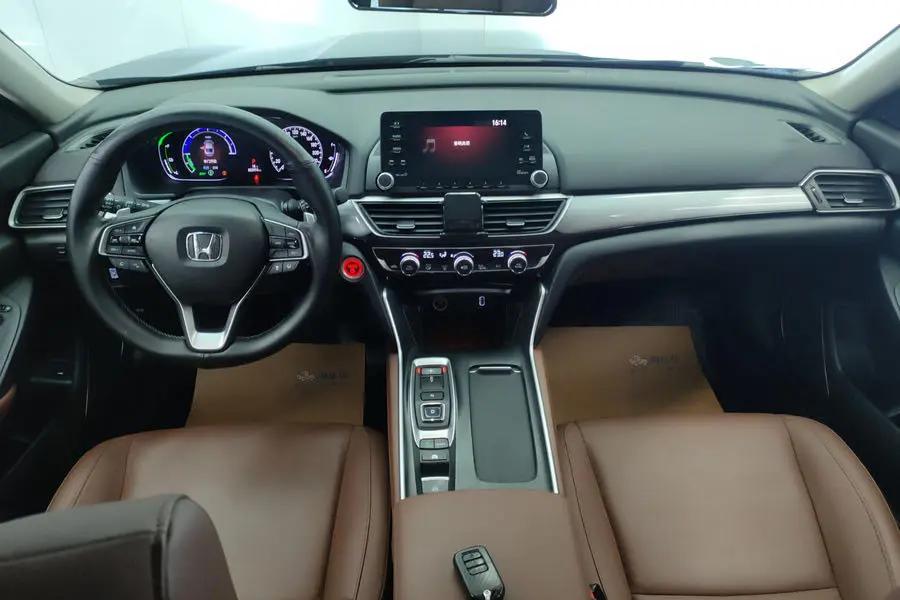 Yingshi Pai 2019 Sharp Hybrid 2.0L Net Elegant Edition National V 5