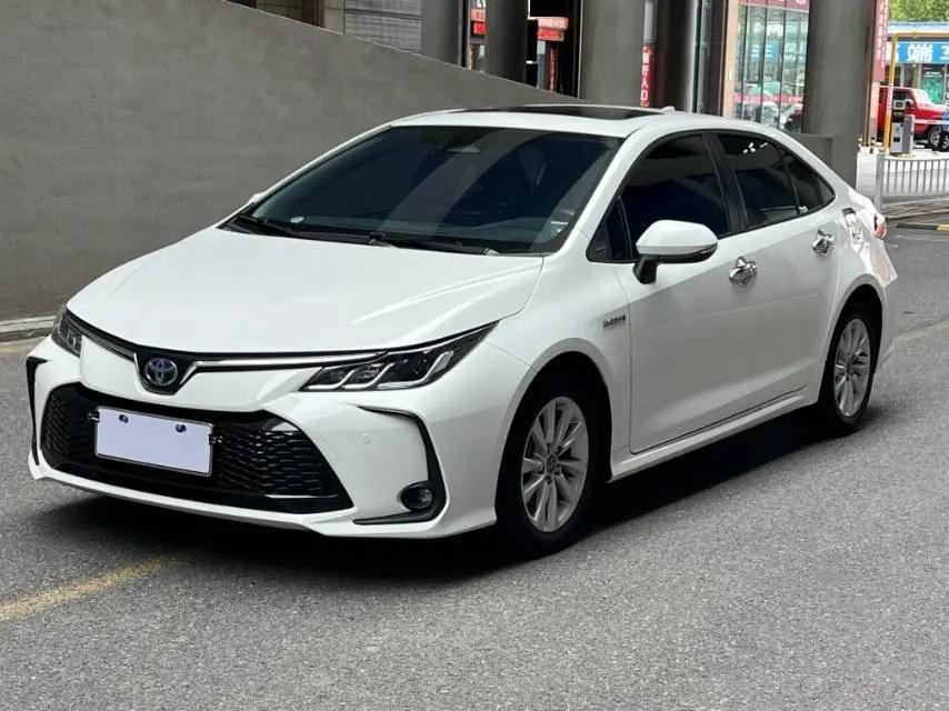 Toyota 2023 Corolla Dual Engine 1.8 CVT Smart Electric Hybrid Elite Edition Automatic