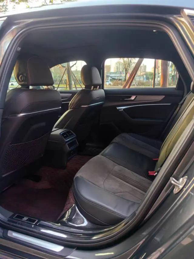 Audi A6L 2019 40 TFSI Deluxe Dynamic 6