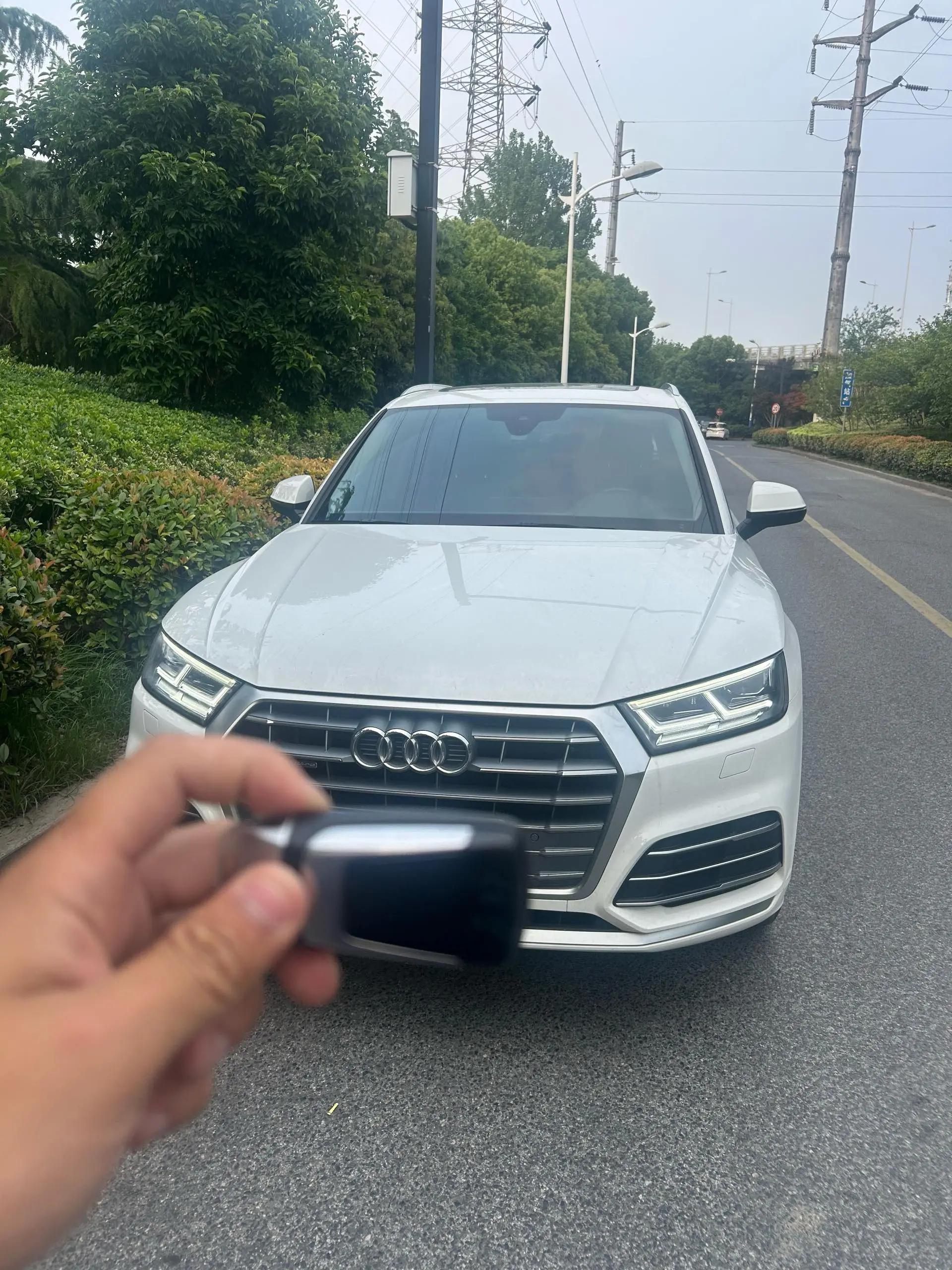 Audi Q5L 2020 40 TFSI Enjoy Fashion 2