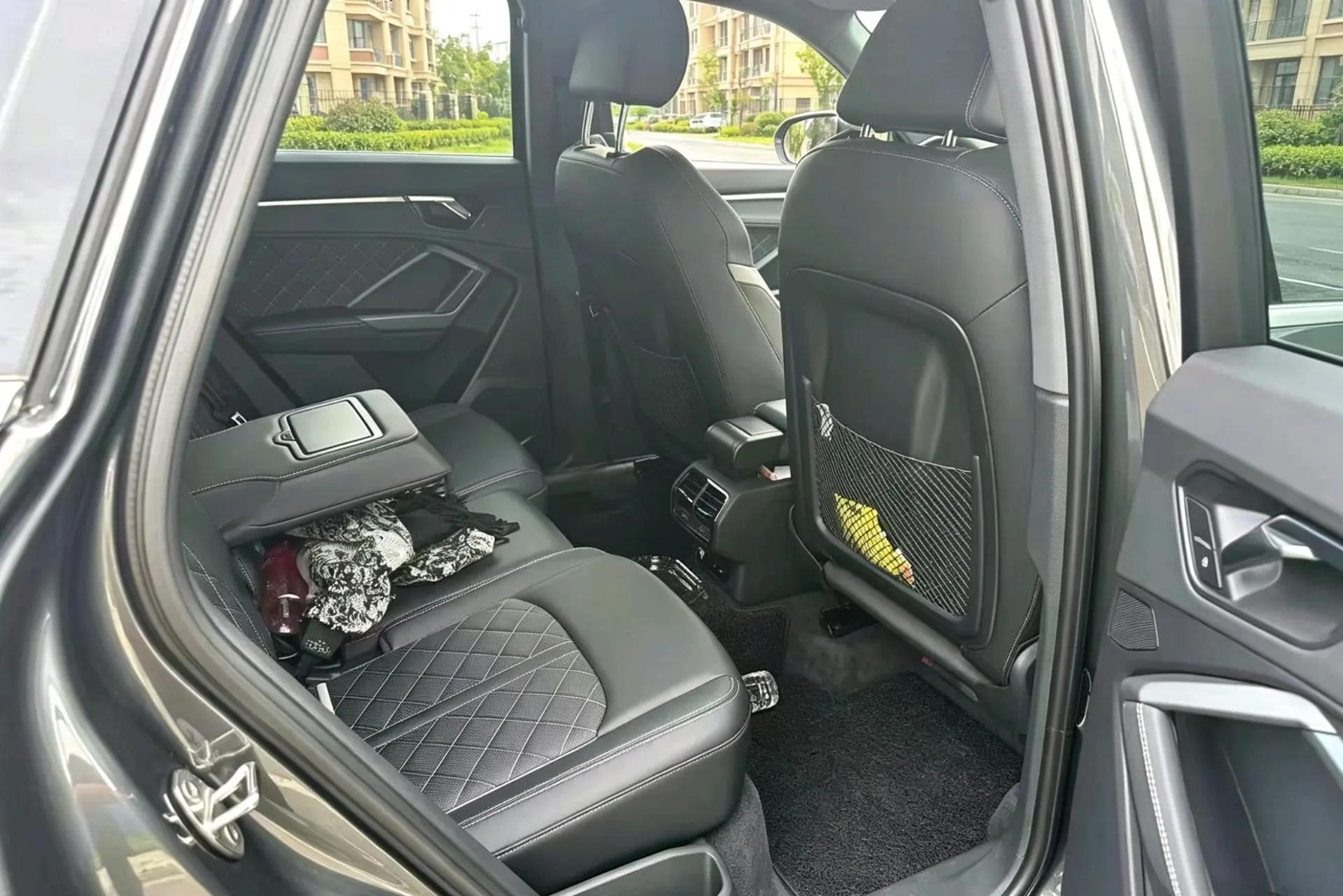 Audi 2026 Q3 1.5TFSI 35TFSI 45th Anniversary Collection Edition Quattro Fashion Dynamic Automatic Gear 6