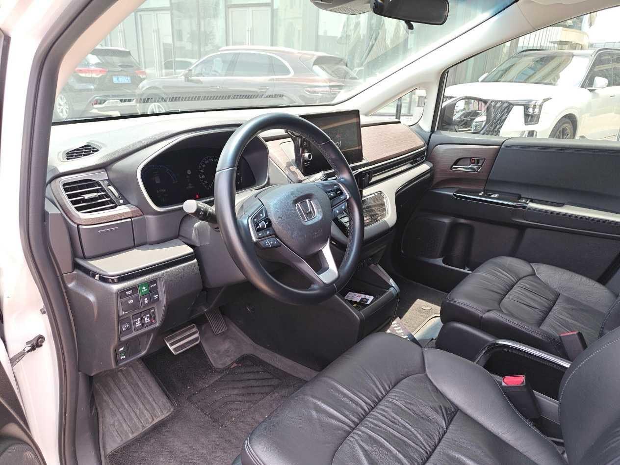 Honda 2024 Odyssey Hybrid 2.0 Stepless Sharp and Leading Edition Automatic Gear 5
