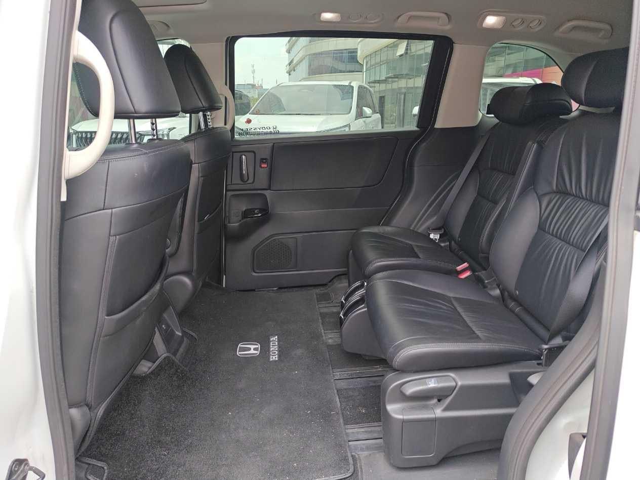 Honda 2024 Odyssey Hybrid 2.0 Stepless Sharp and Leading Edition Automatic Gear 7