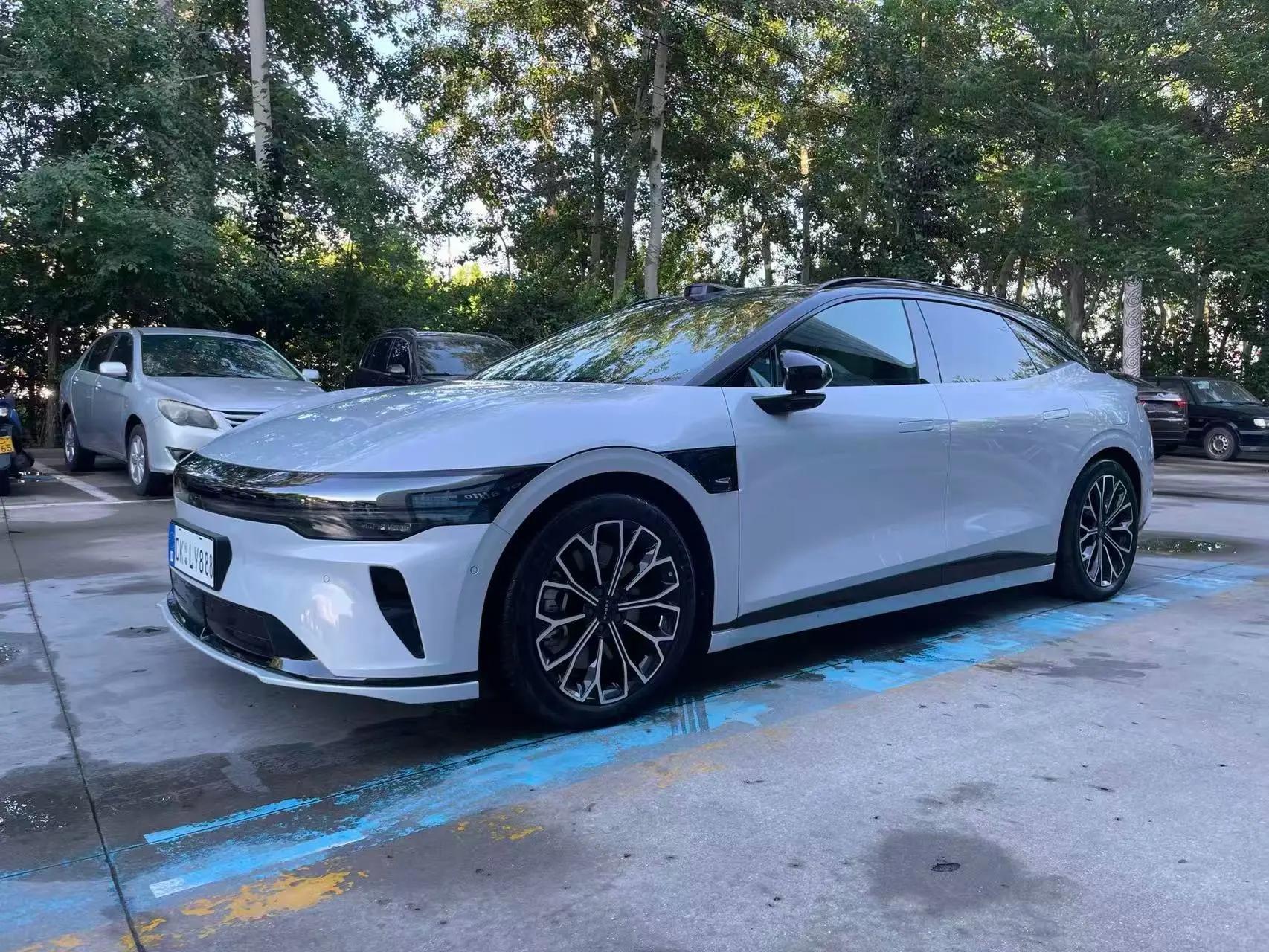 Zeekr 2025 Zeekr 007GT four-wheel drive intelligent driving version 75kWh automatic gear