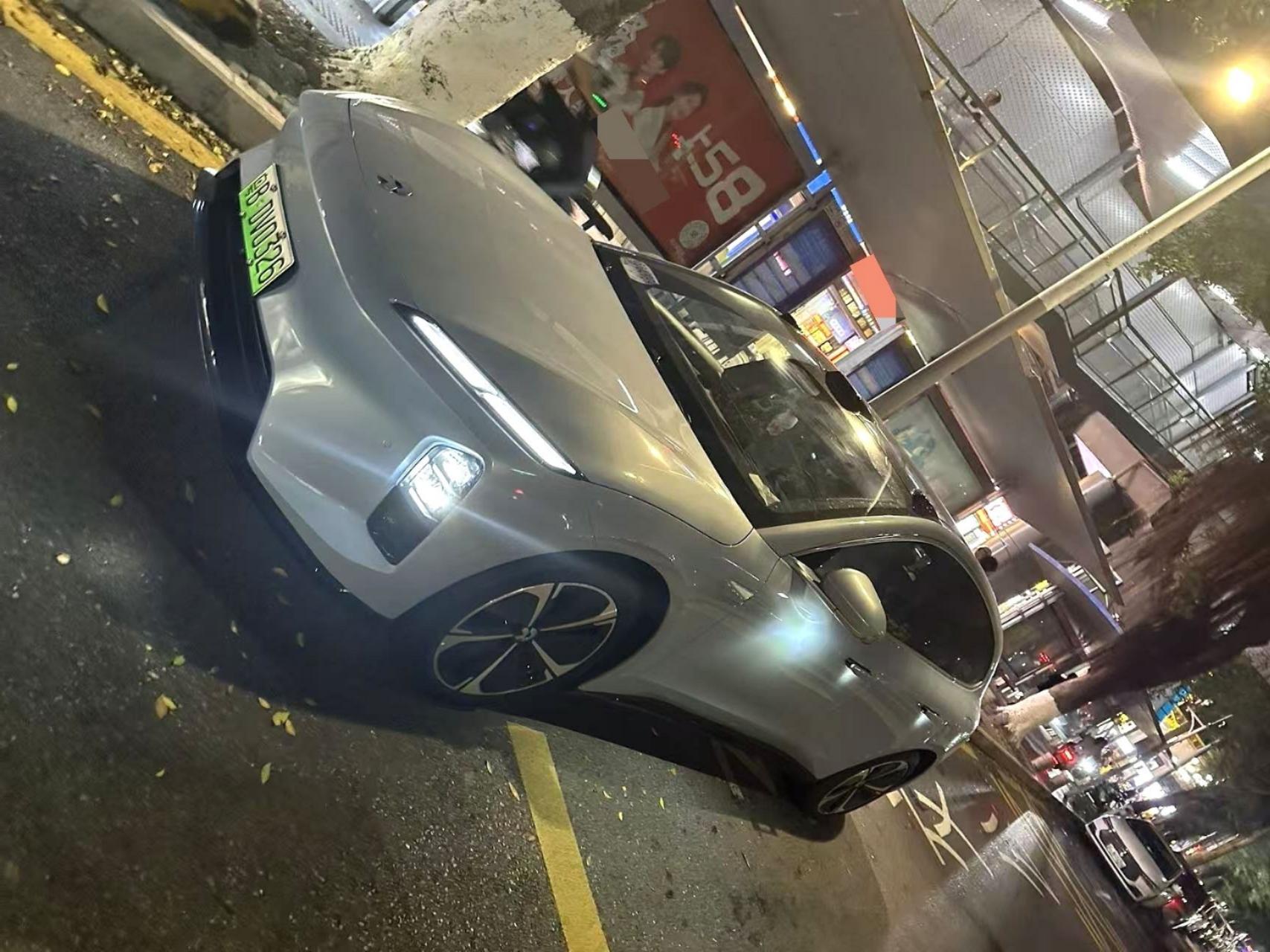 NIO 2025 ET5T 75kWh Touring automatic
