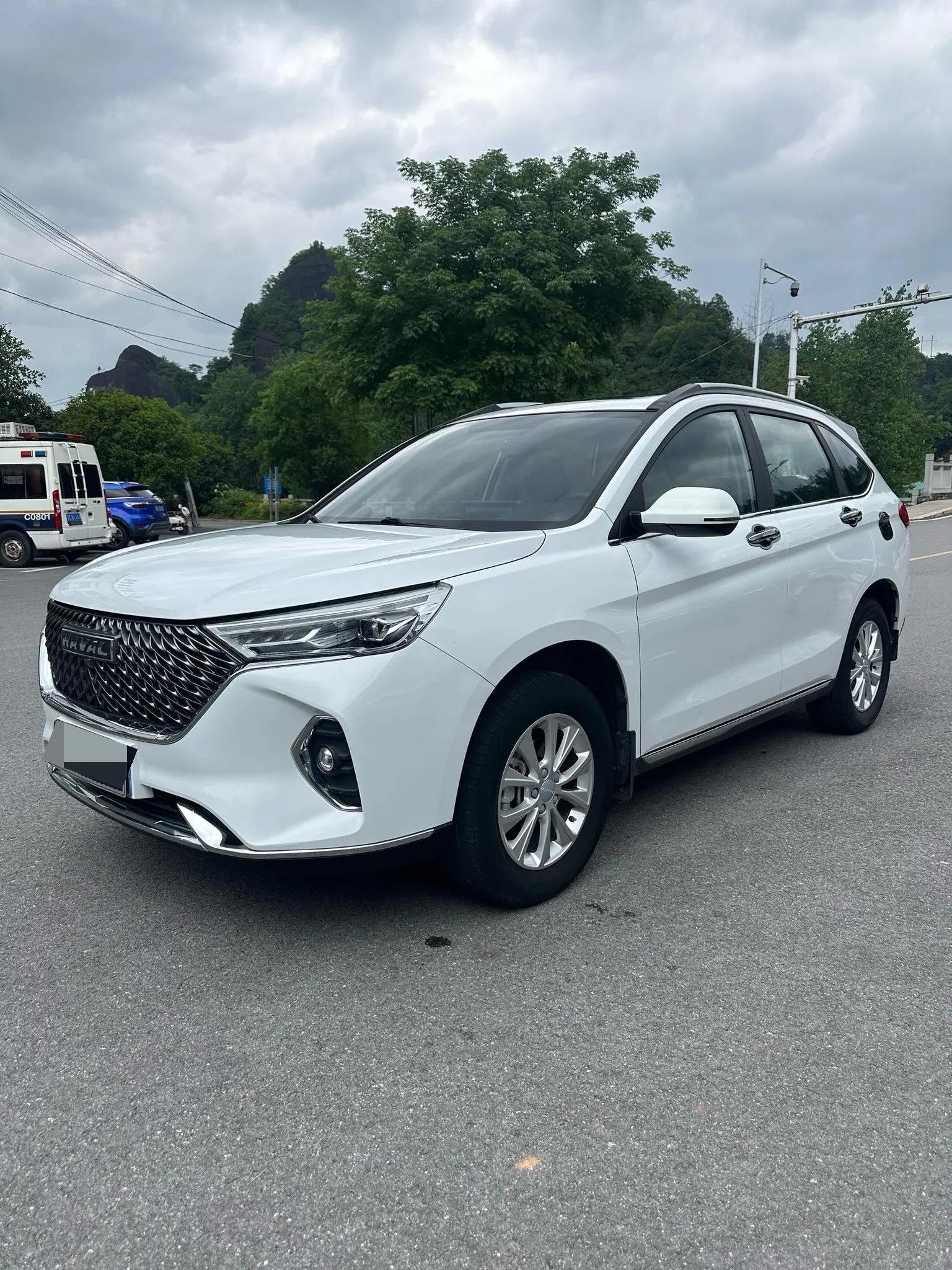 Haval M6 2021 PLUS 1.5T DCT Deluxe Zhilian