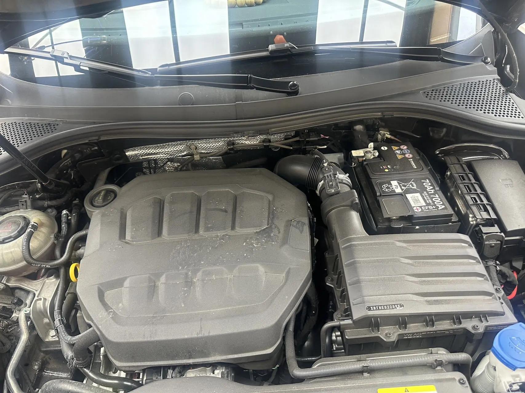 Volkswagen 2024 Tharu 2.0TSI 330TSI Front-Wheel Drive Luxury Plus Enhanced Edition Automatic 4