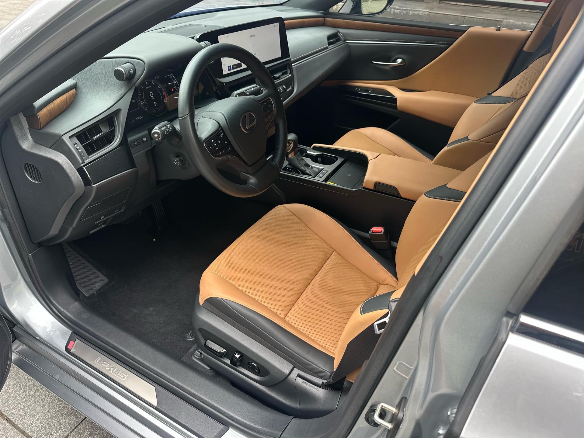 Lexus ES (Imported) 2024 ES200 2.0 Stepless Edition Automatic Gear 5
