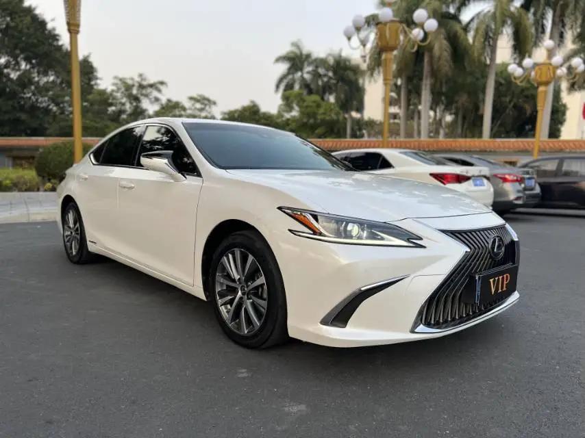 Lexus ES 2021 300h Excellent Edition 3