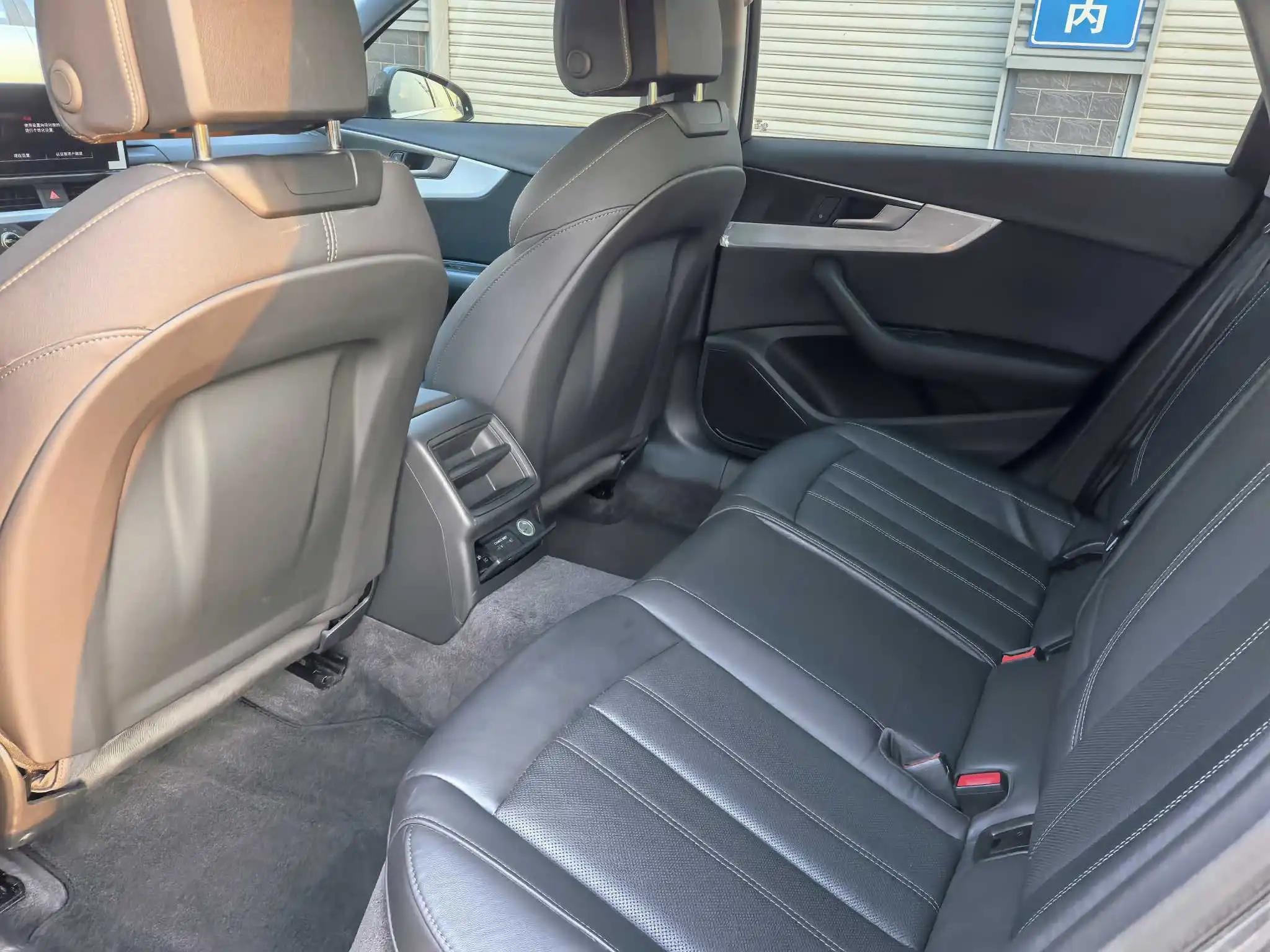 Audi A4L 2022 40 TFSI Fashion Dynamic 8