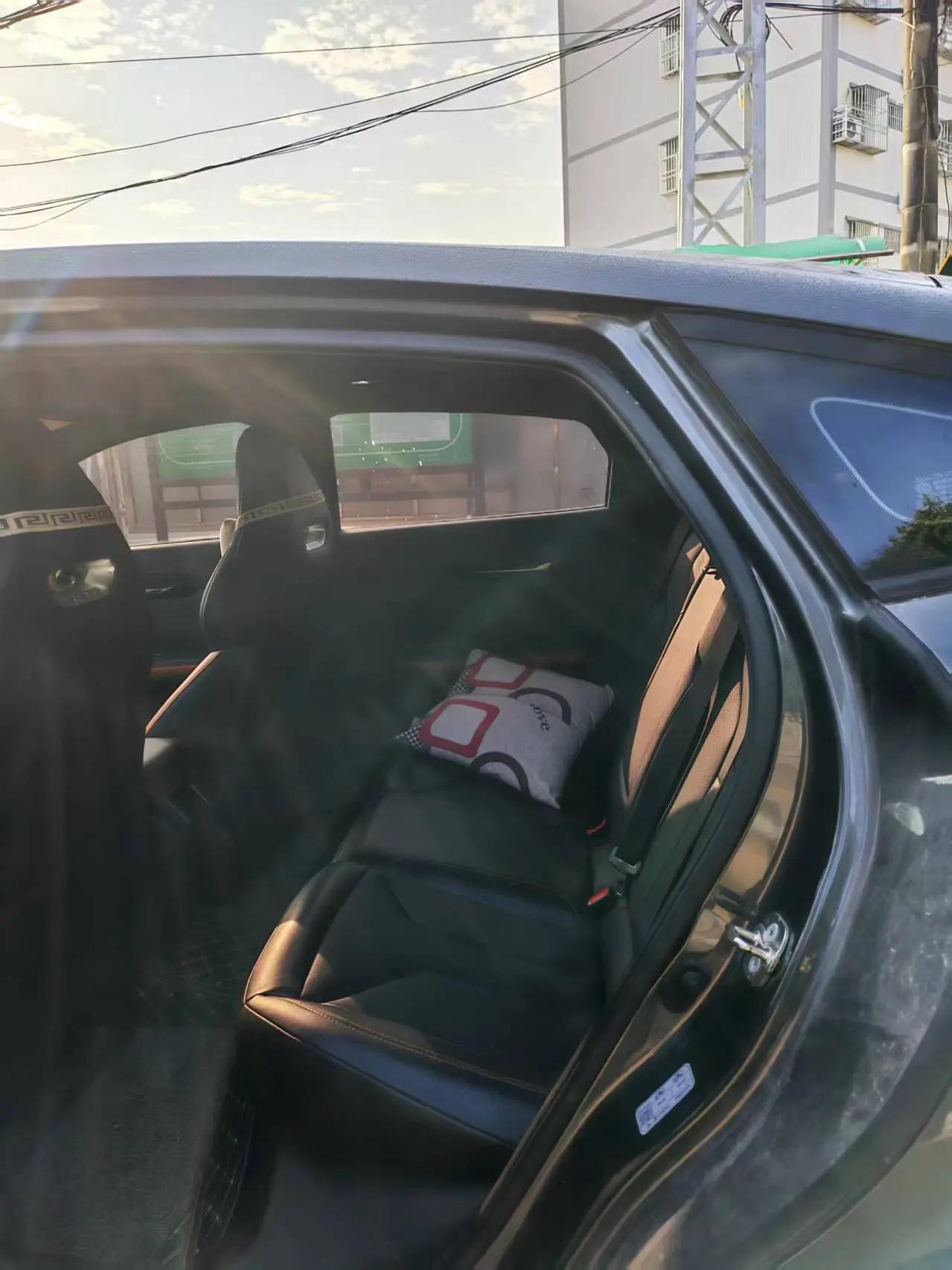 ChangAn 2023 UNI-V 1.5T Prestige Automatic 5