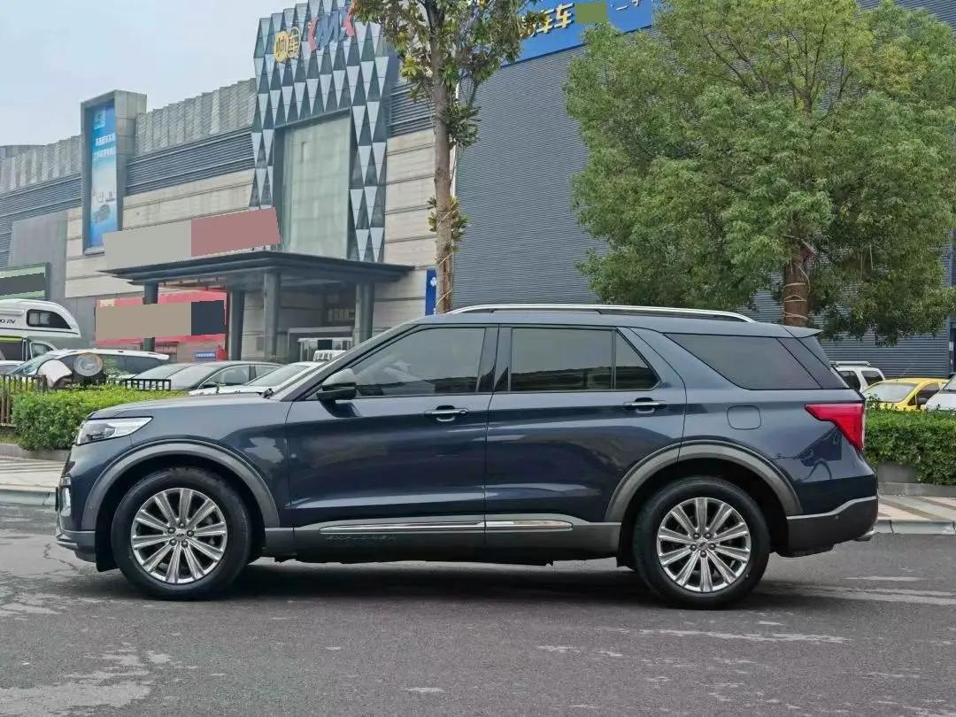 Explorer 2020 EcoBoost 285 4-wheel drive titanium version 6 seats 5