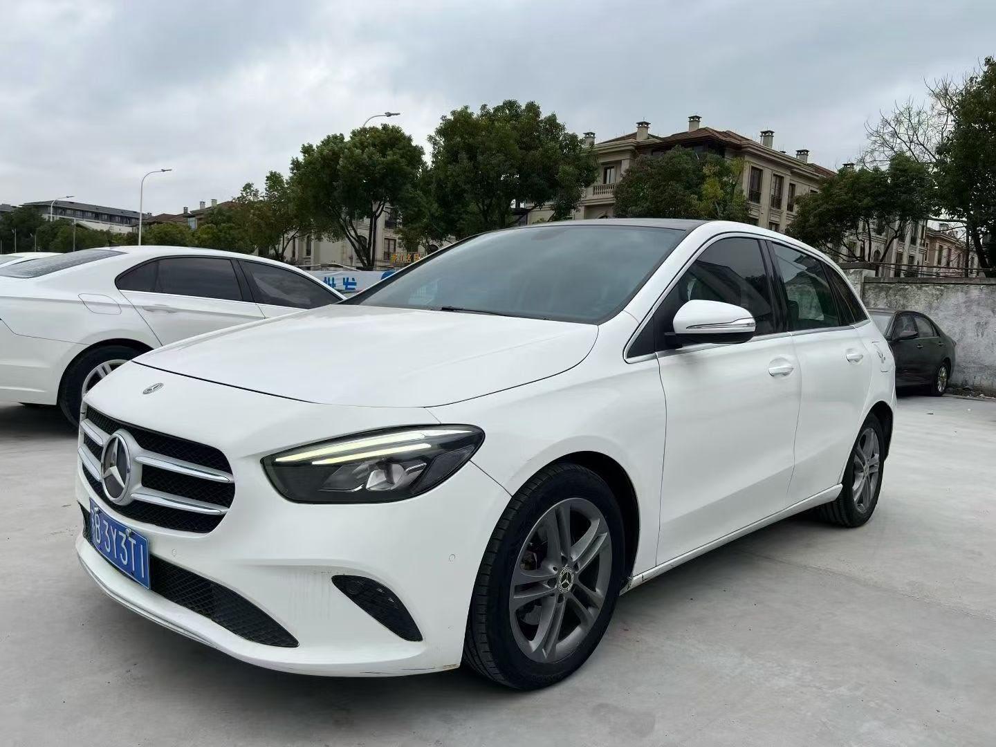 Mercedes Benz Class B 2020 Class B 200 Fashion