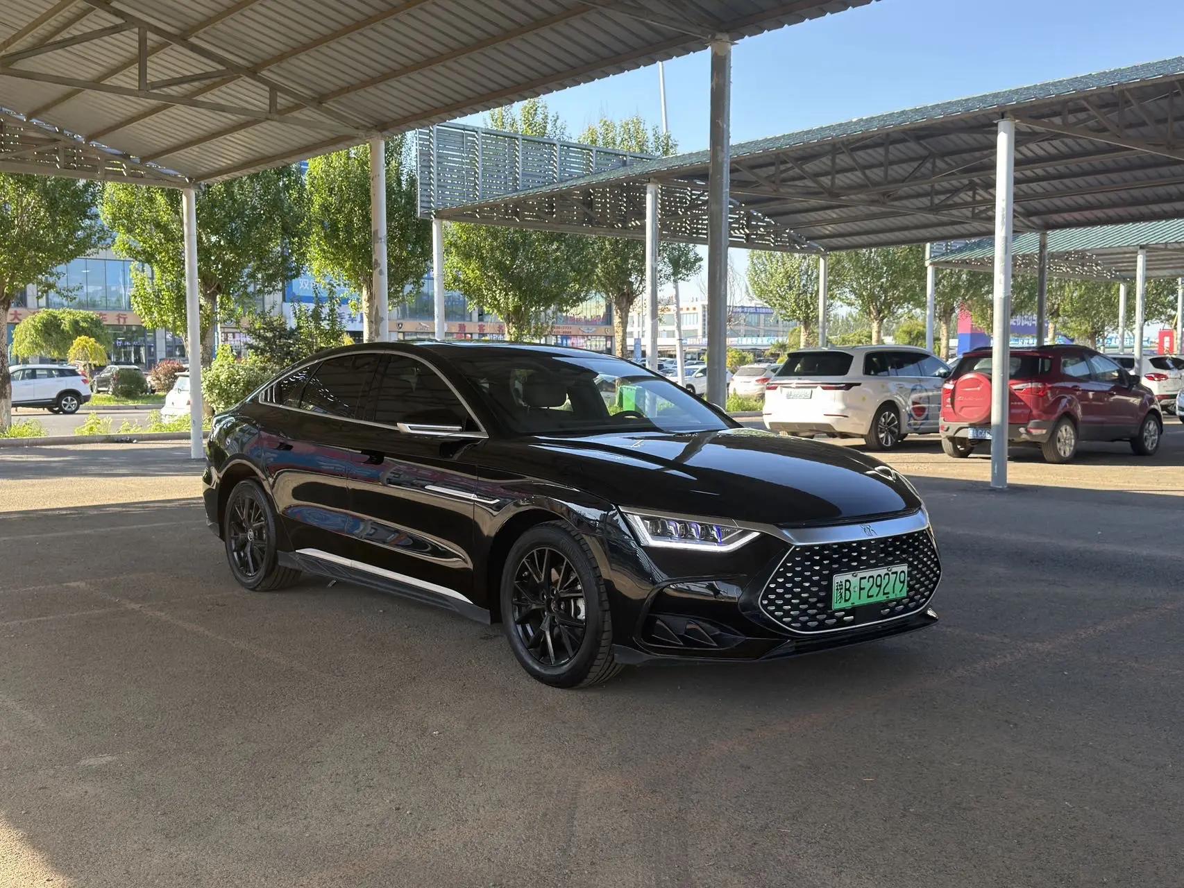 BYD 2023 Han DM-i 1.5T CVT Champion Edition 121KM Prestige Automatic 3