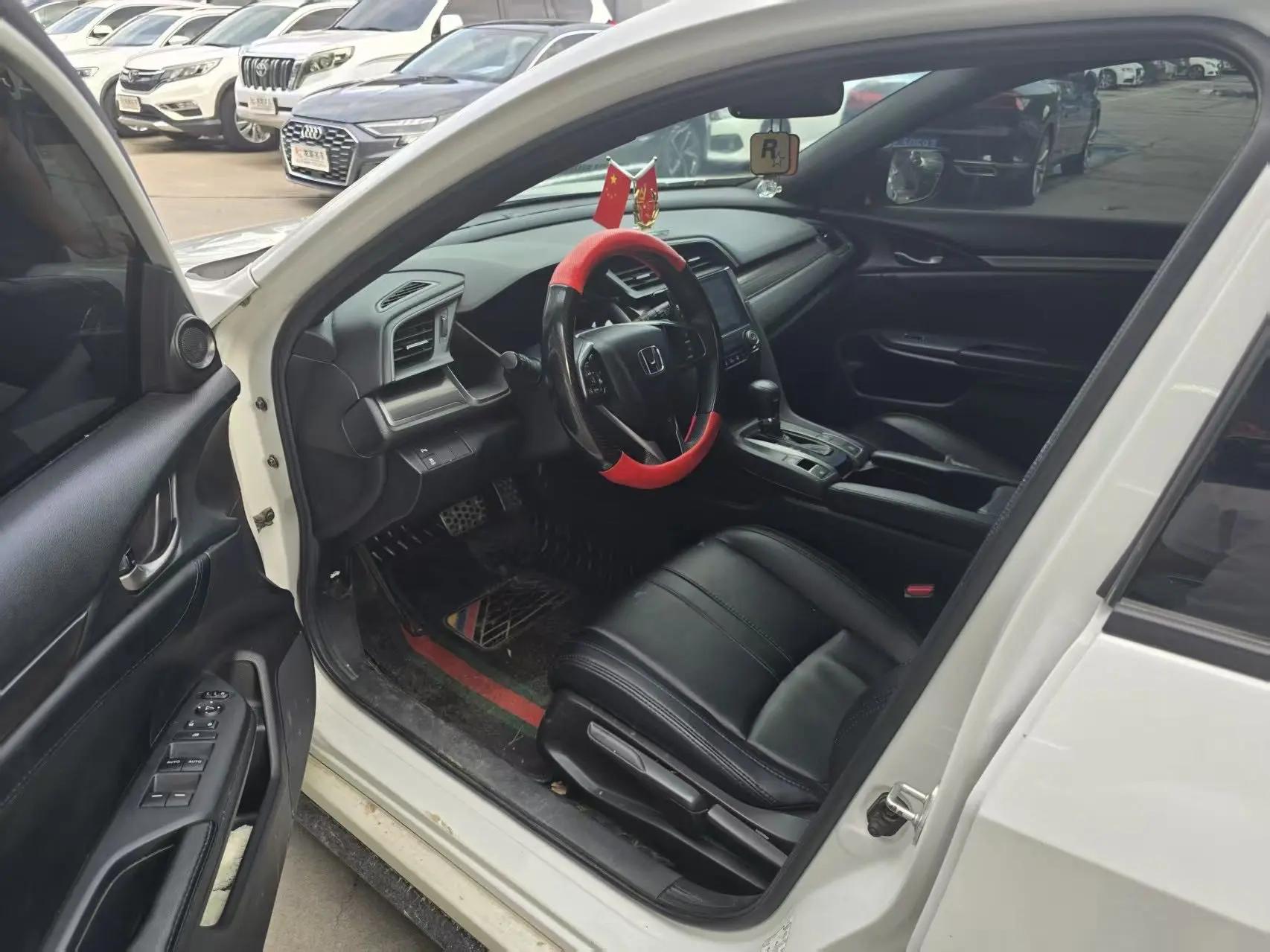 Civic 2021 HATCHBACK 220TURBO CVT Tide Cool Control 3