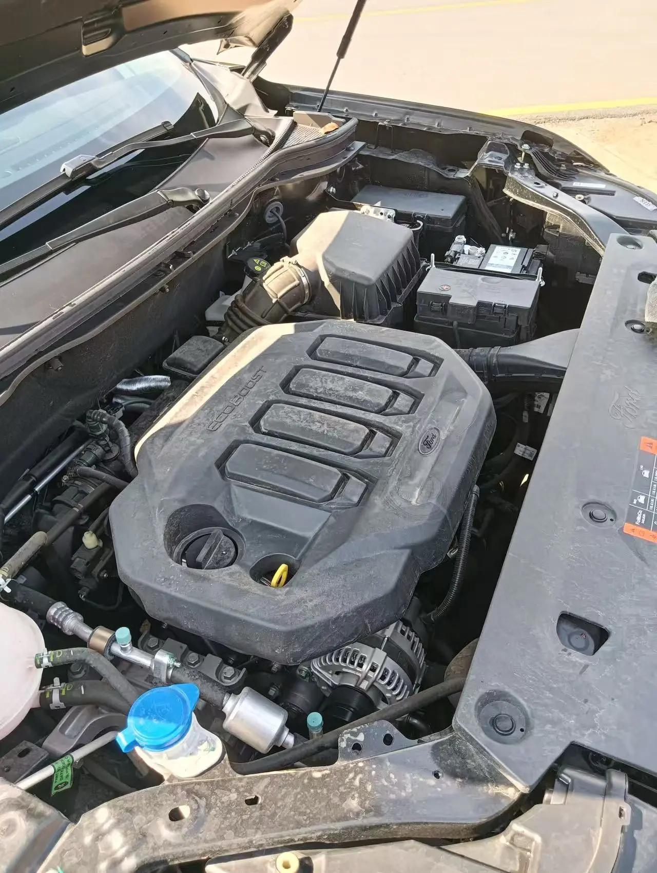 Ford 2023 collar 1.5T EcoBoost 170 platinum collar automatic gear 4