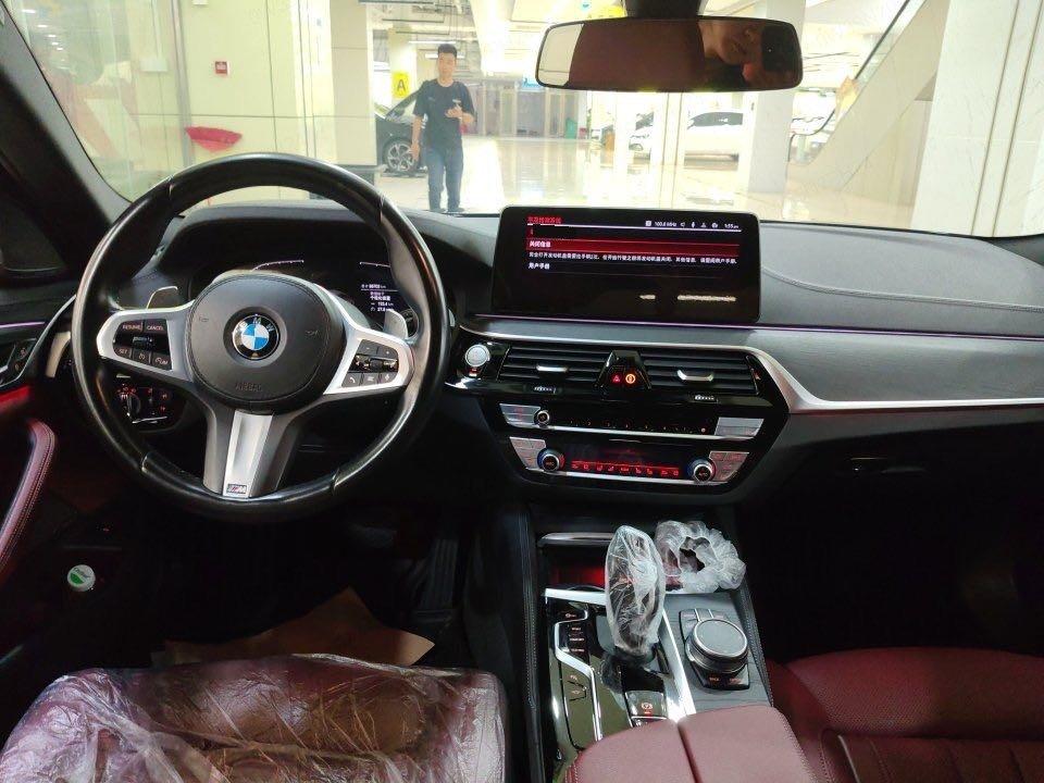 BMW 5 Series 2022 Modified 530Li Exclusive M Sports Suit 5