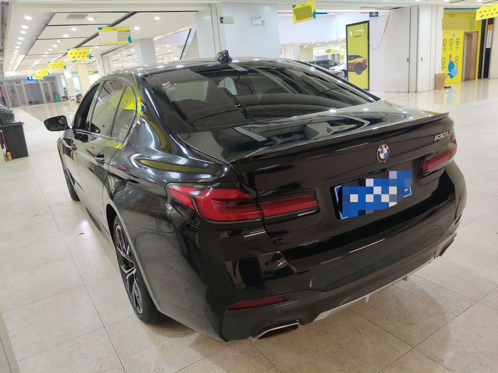 BMW 5 Series 2022 Modified 530Li Exclusive M Sports Suit 6