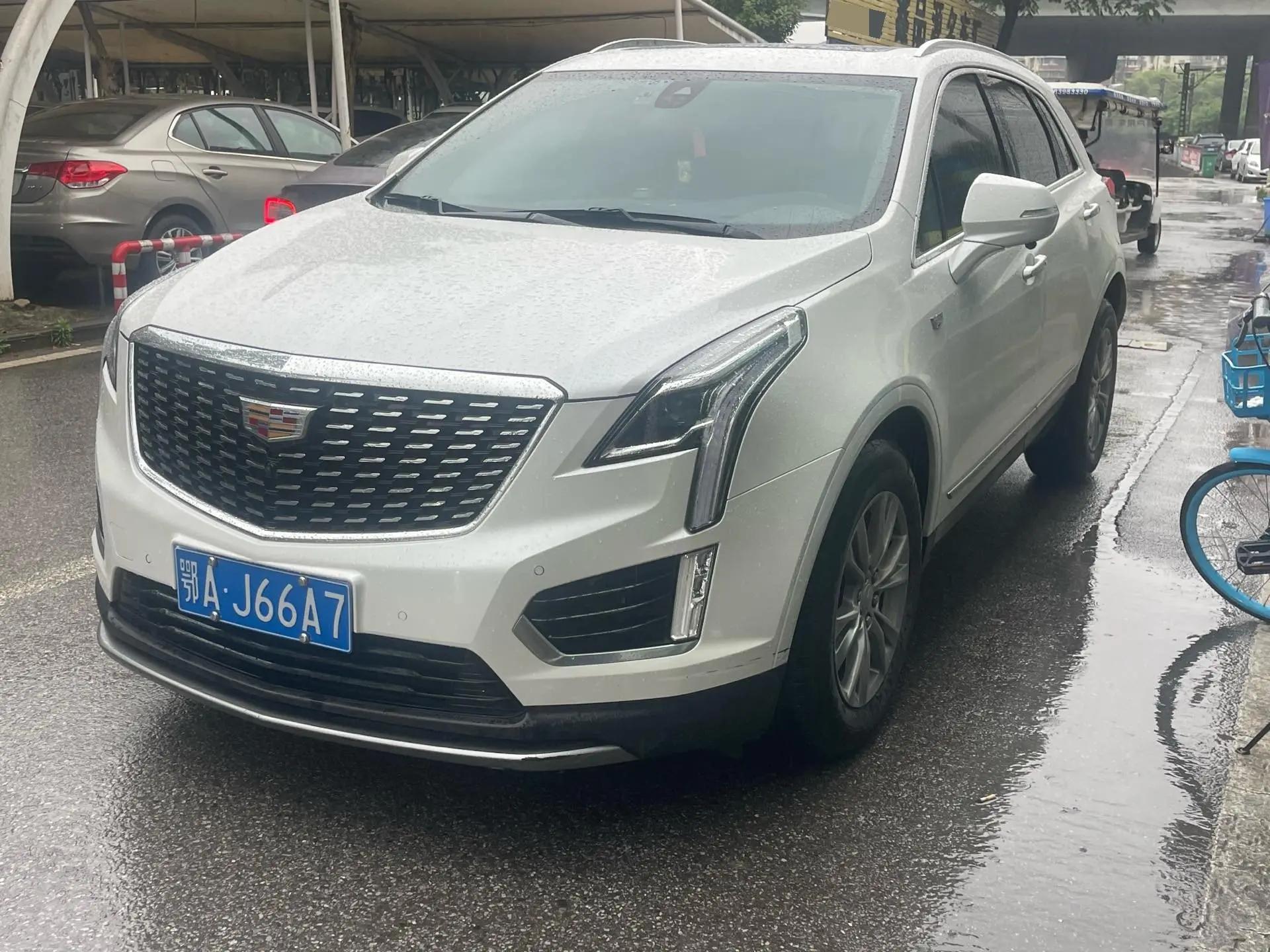 Cadillac XT5 2022 2.0T 4-wheel drive luxury model