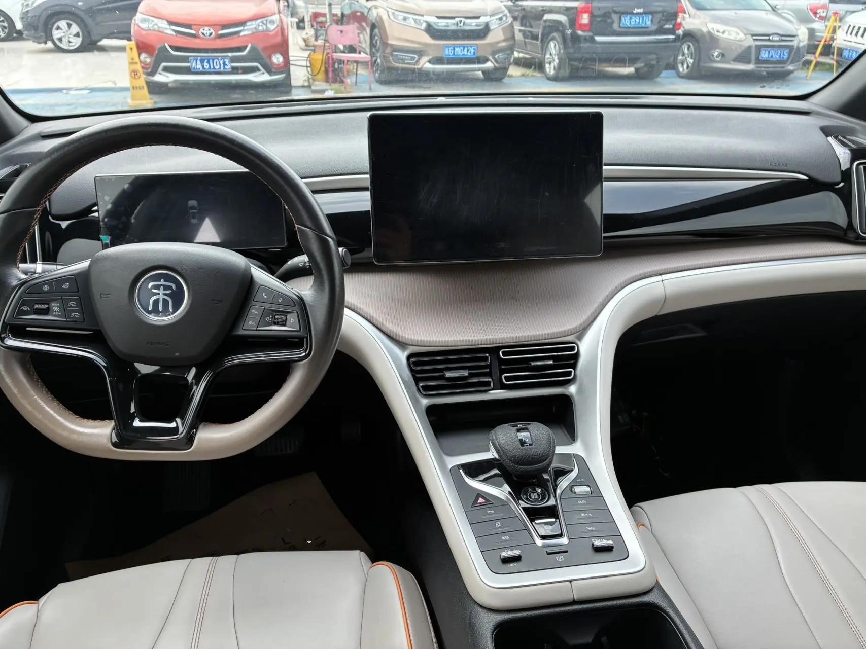 BYD 2023 Song Pro DM-i 1.5 CVT Champion Edition Excellence Type 110KM Automatic 6