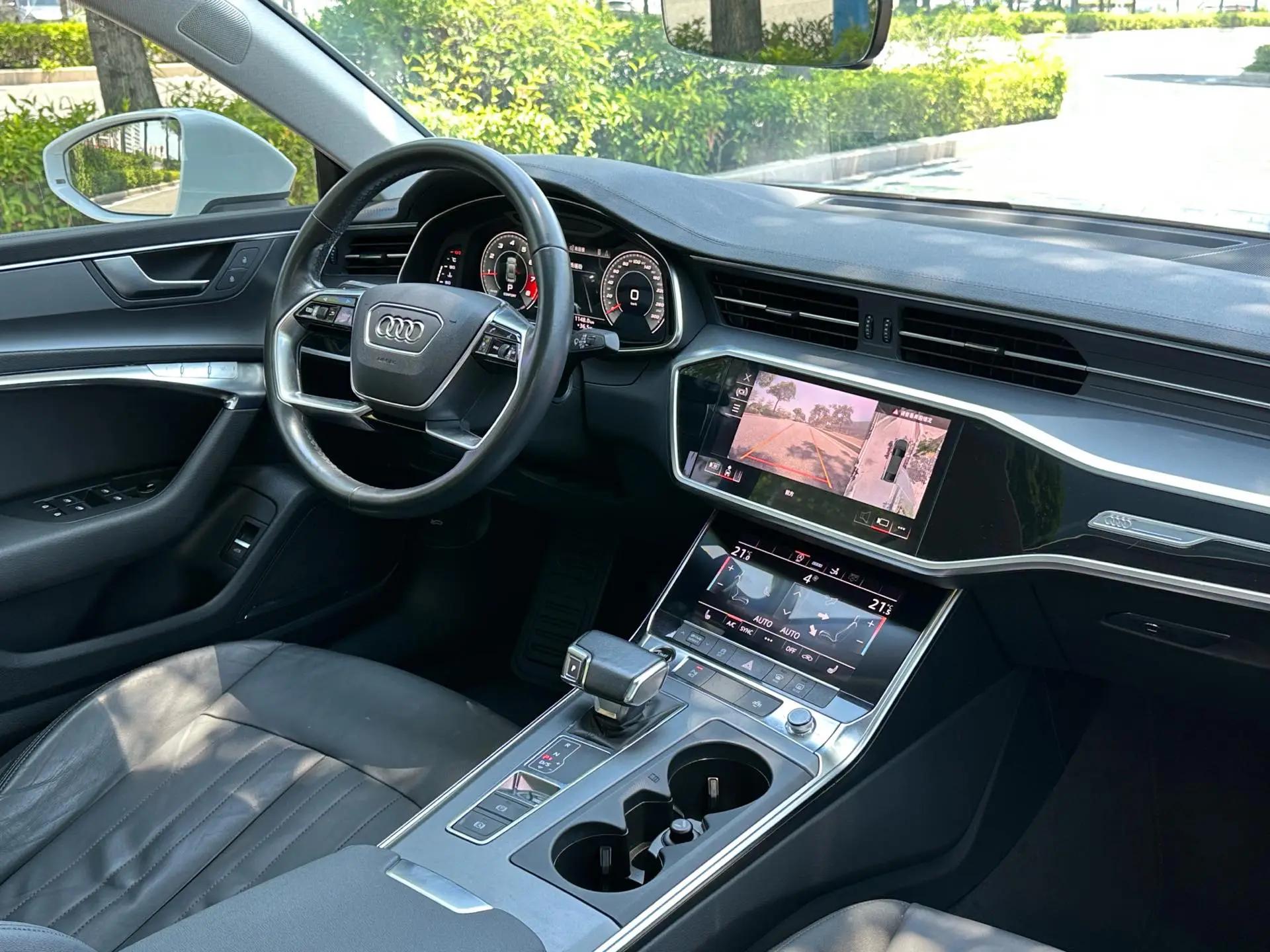 Audi A7 2021 40 TFSI Luxury Model 8