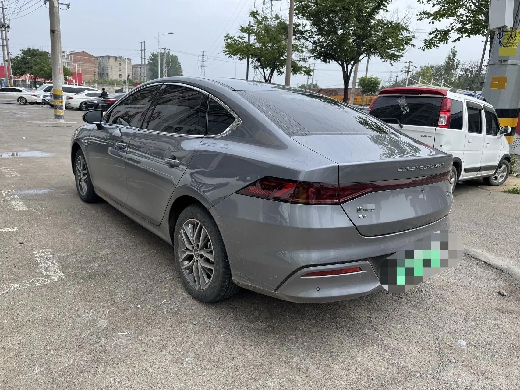 BYD 2023 Qin PLUS EV 510km Champion Edition Leading Model Automatic 4