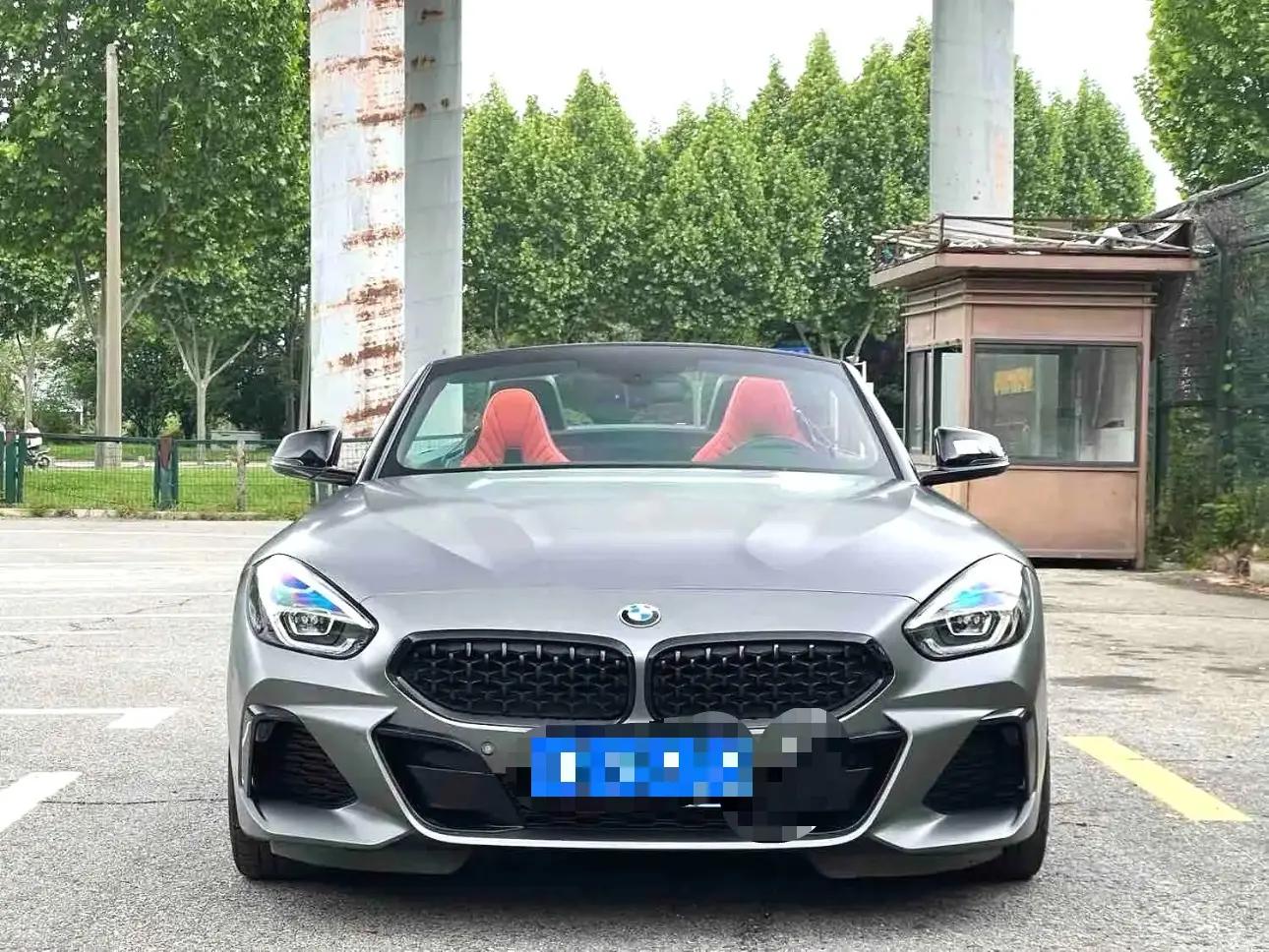 BMW Z4 2020 sDrive 25i Silver Cream Limited Edition 2