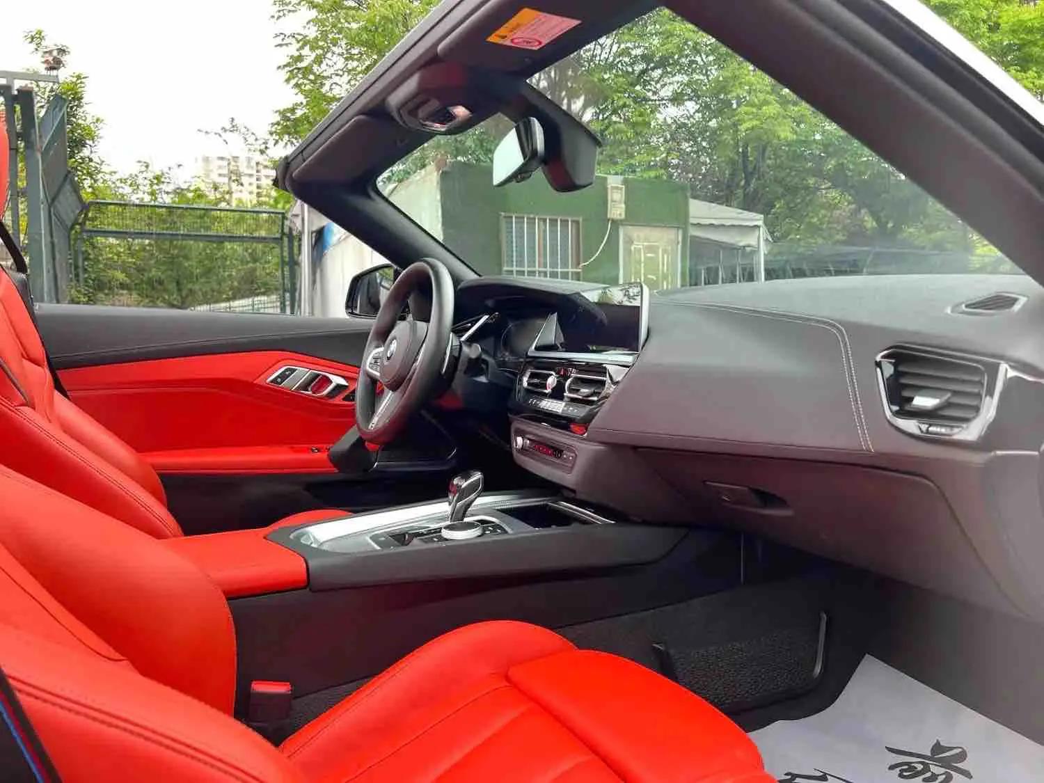 BMW Z4 2020 sDrive 25i Silver Cream Limited Edition 6