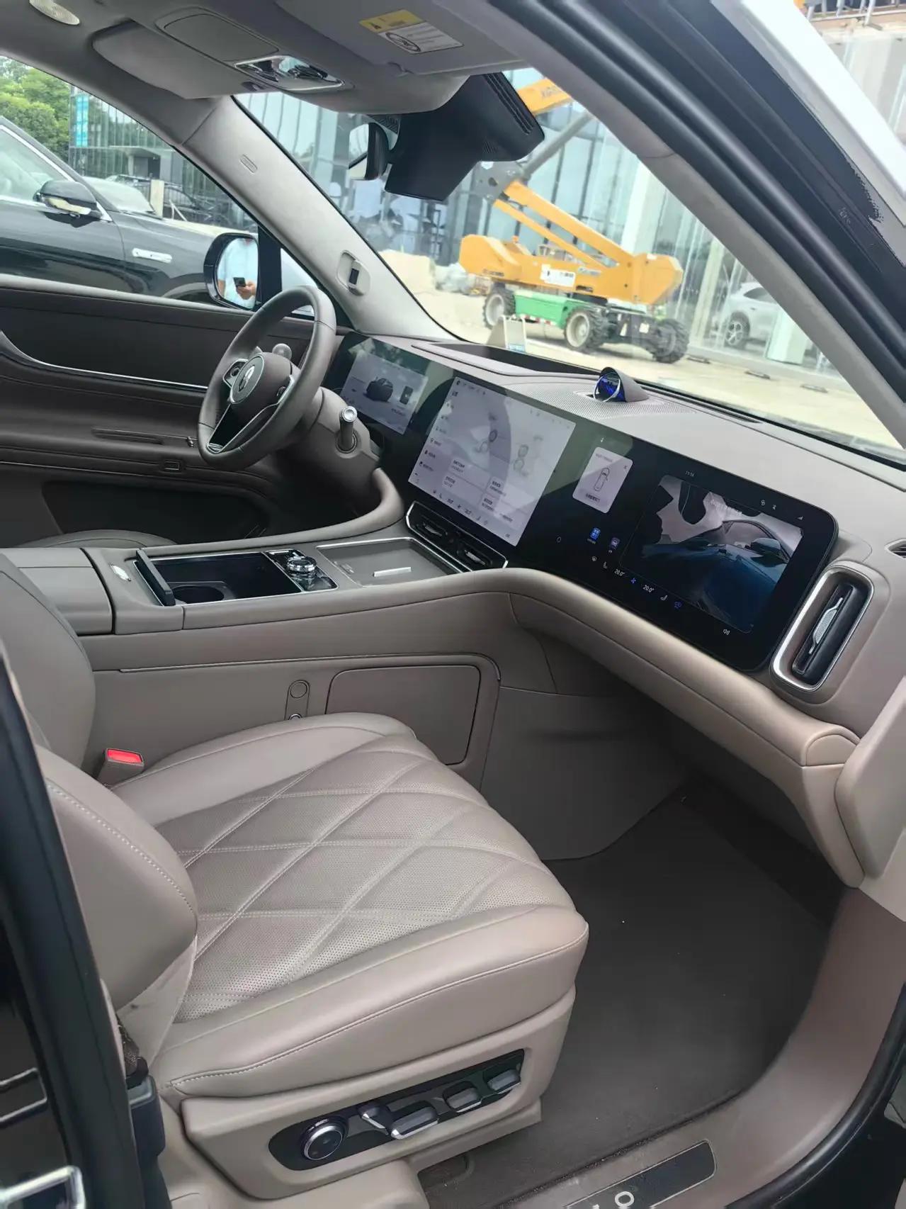 AITO 2025 Model AITO M9 Range-Extended Ultra Version 52kWh 5-Seater Automatic 4