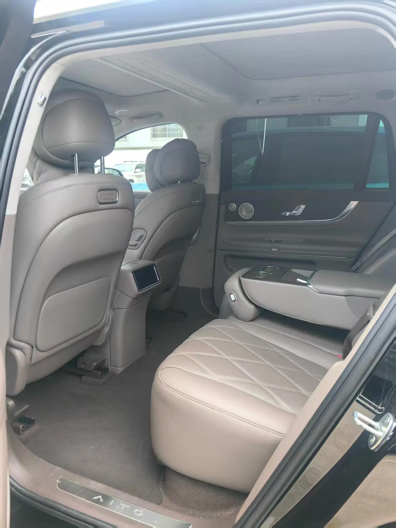 AITO 2025 Model AITO M9 Range-Extended Ultra Version 52kWh 5-Seater Automatic 5