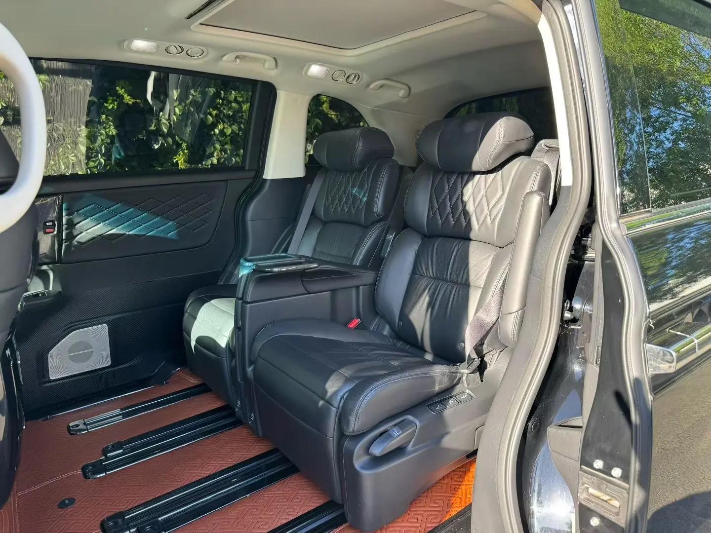 Elyson 2019 2.0L Hybrid Deluxe Edition 6