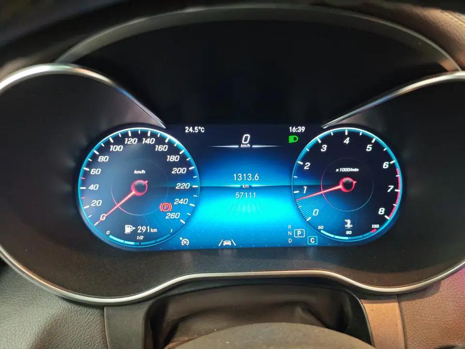 Mercedes Benz GLC 2021 GLC 300 L 4MATIC Dynamic 8