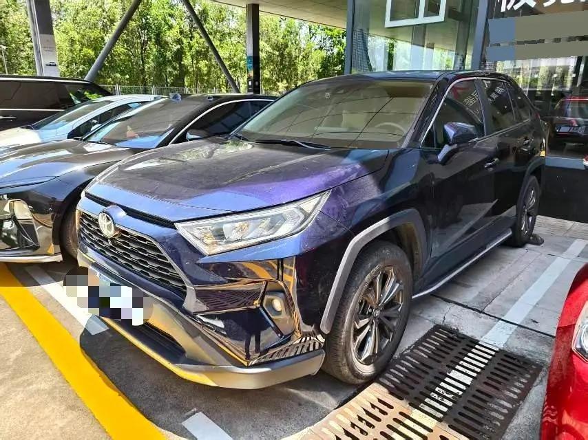 Toyota 2023 RAV4 2.0 CVT Front-Wheel Drive XLE Automatic