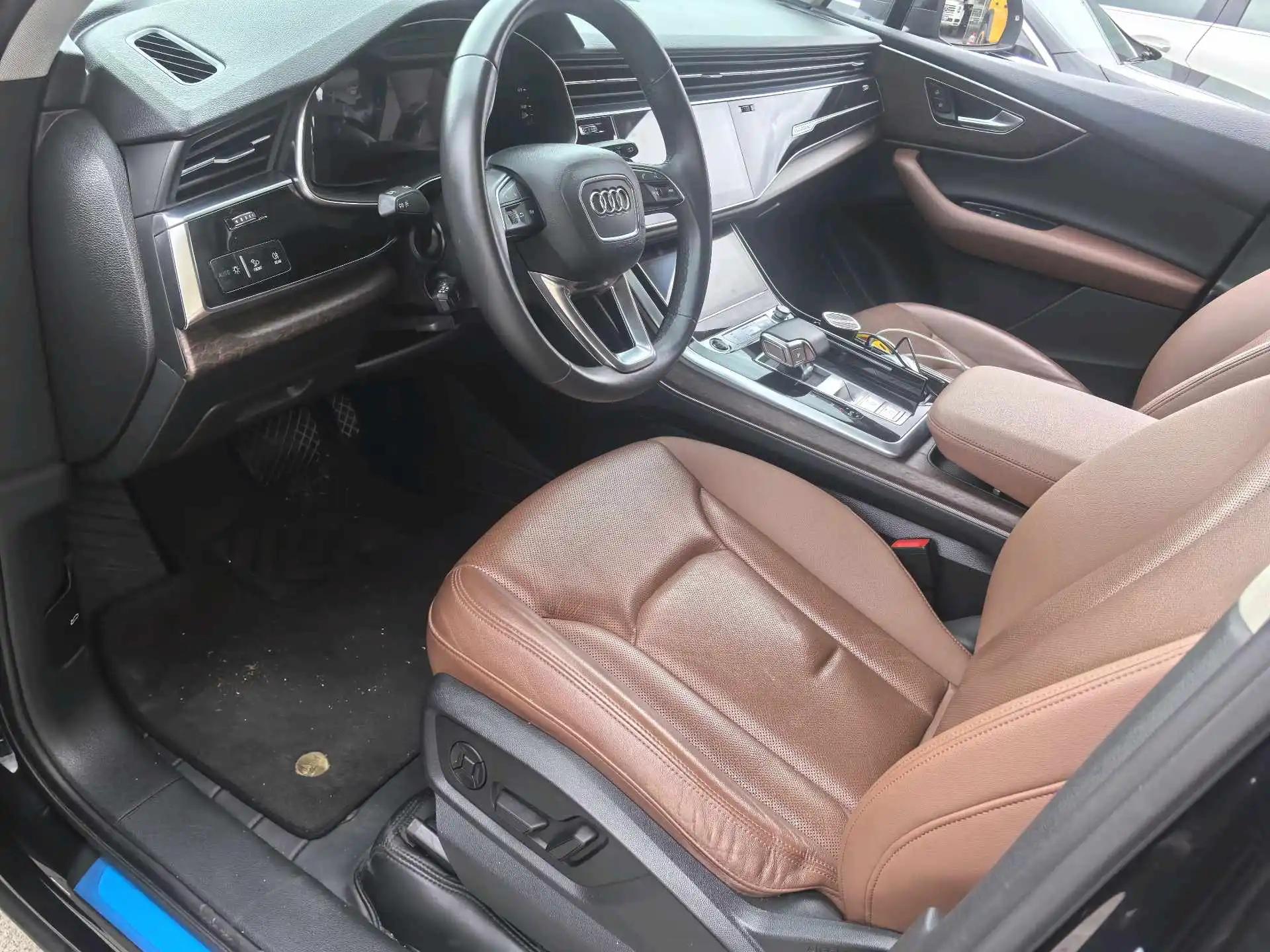 Audi Q7 2021 55 TFSI quattro S line Sport 2