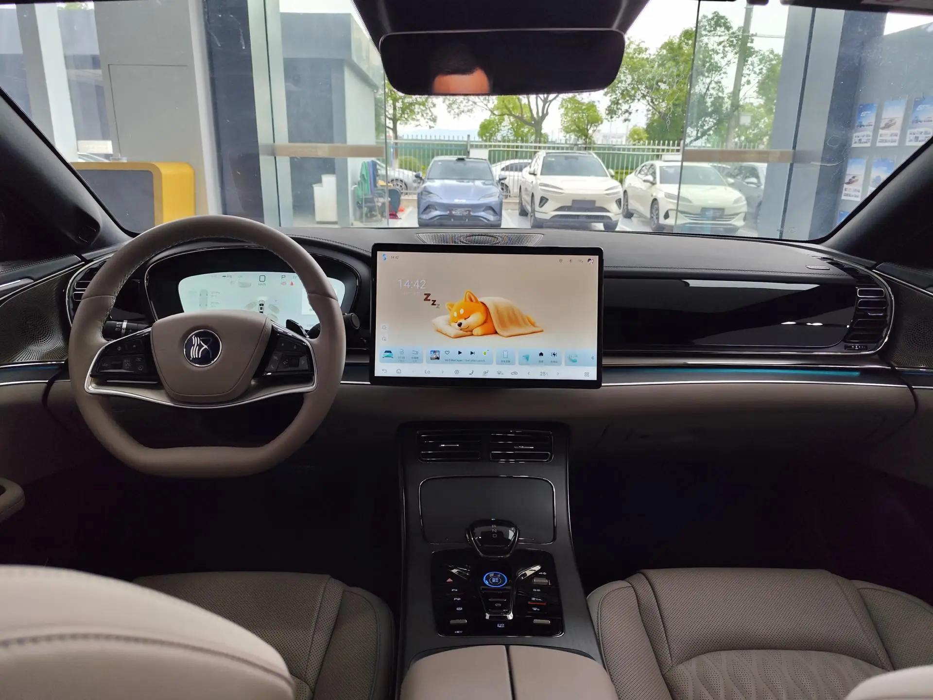 BYD 2025 Han DM-i 1.5T stepless 125KM laser Radar intelligent driving automatic gear 4
