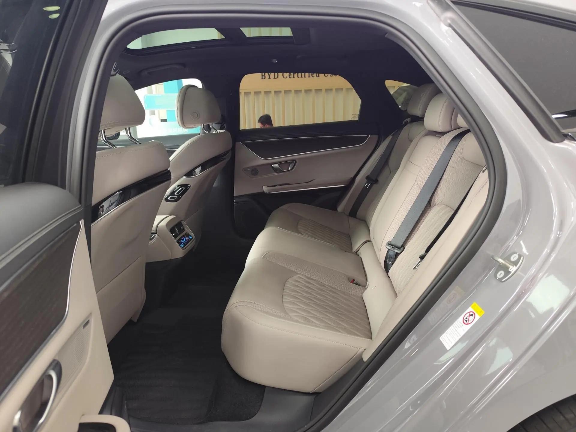 BYD 2025 Han DM-i 1.5T stepless 125KM laser Radar intelligent driving automatic gear 6